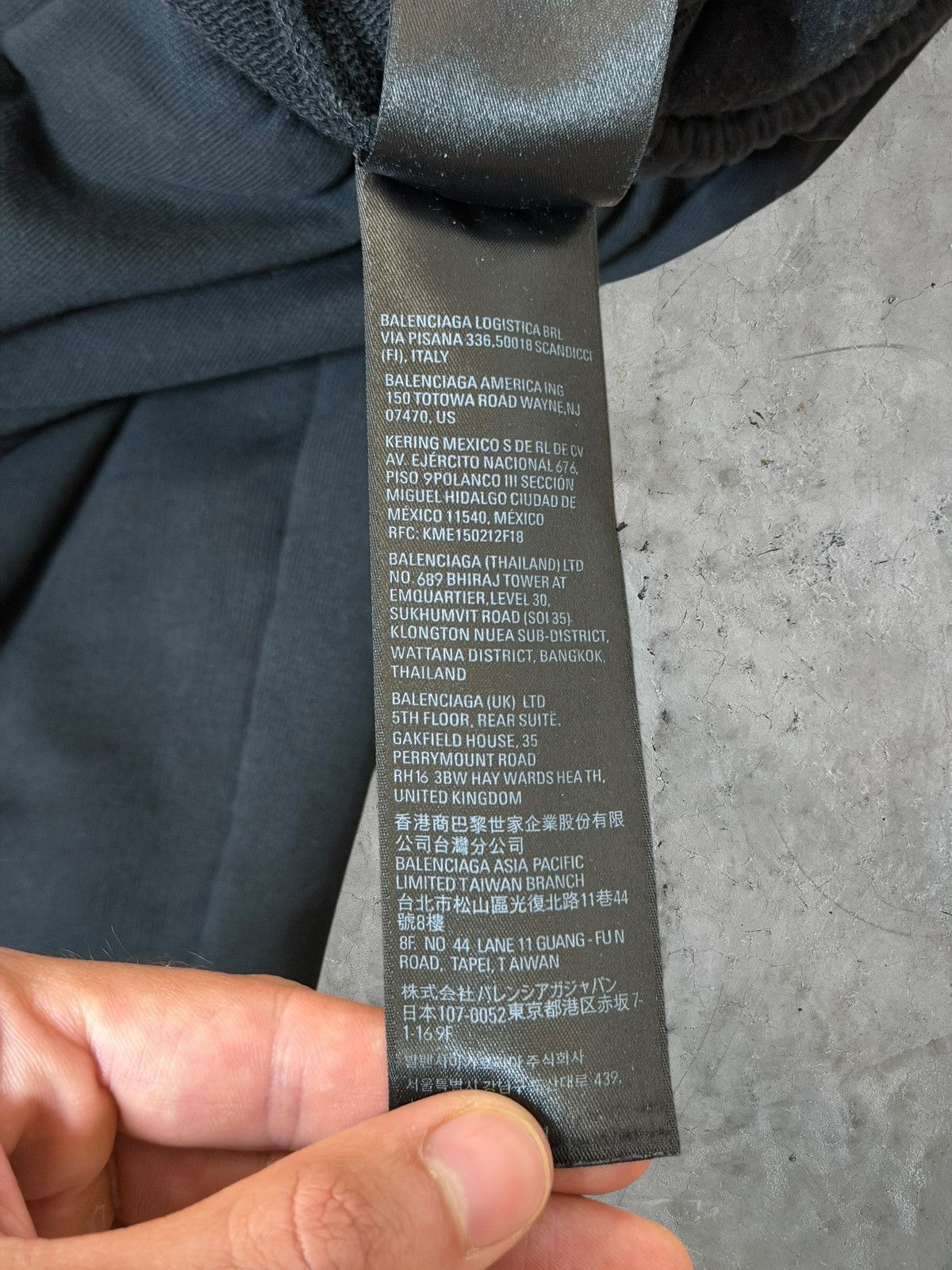 Balenciaga Balenciaga Sweatpants Size US 28 / EU 44 - 8 Thumbnail