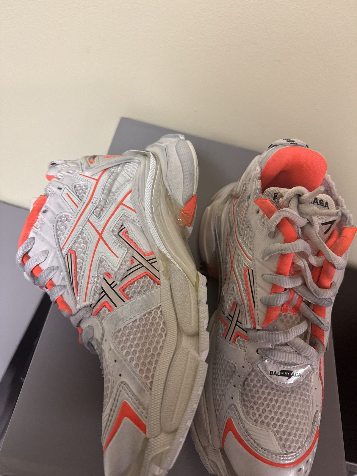 Balenciaga Balenciaga White Runner 40 Size US 7 / EU 40 - 4 Thumbnail