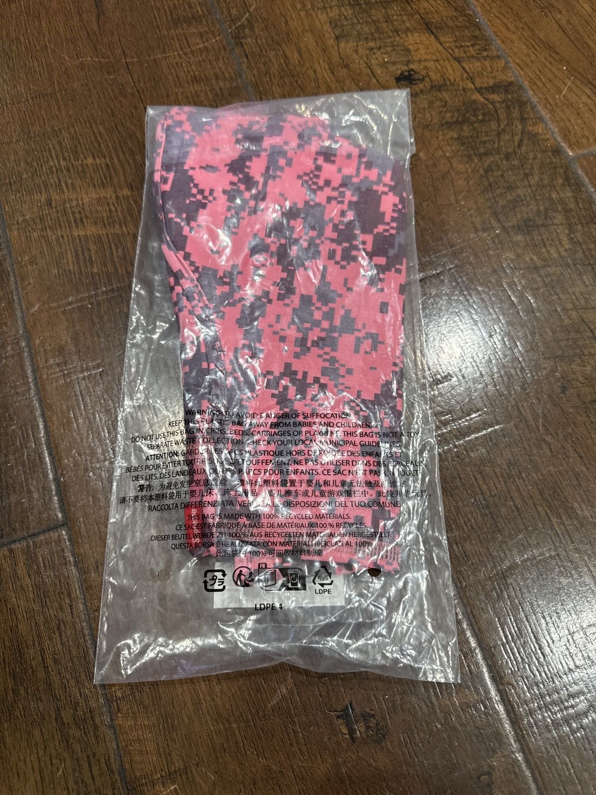 Supreme Supreme Heat Reactive Digi Camo Balacava Size ONE SIZE - 2 Thumbnail