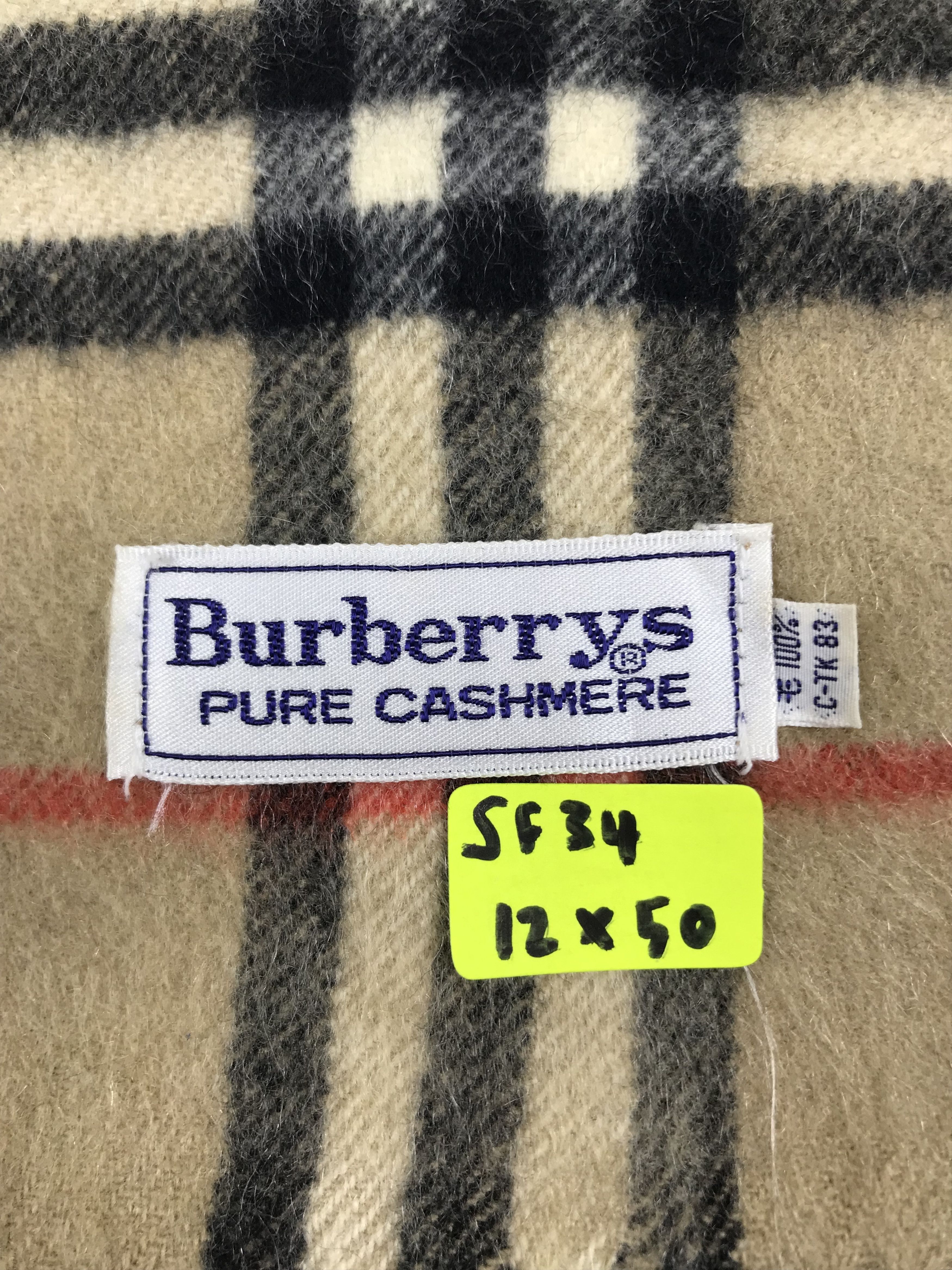 Burberry Burberry Scarf / Muffler / Neckwear Size ONE SIZE - 5 Thumbnail