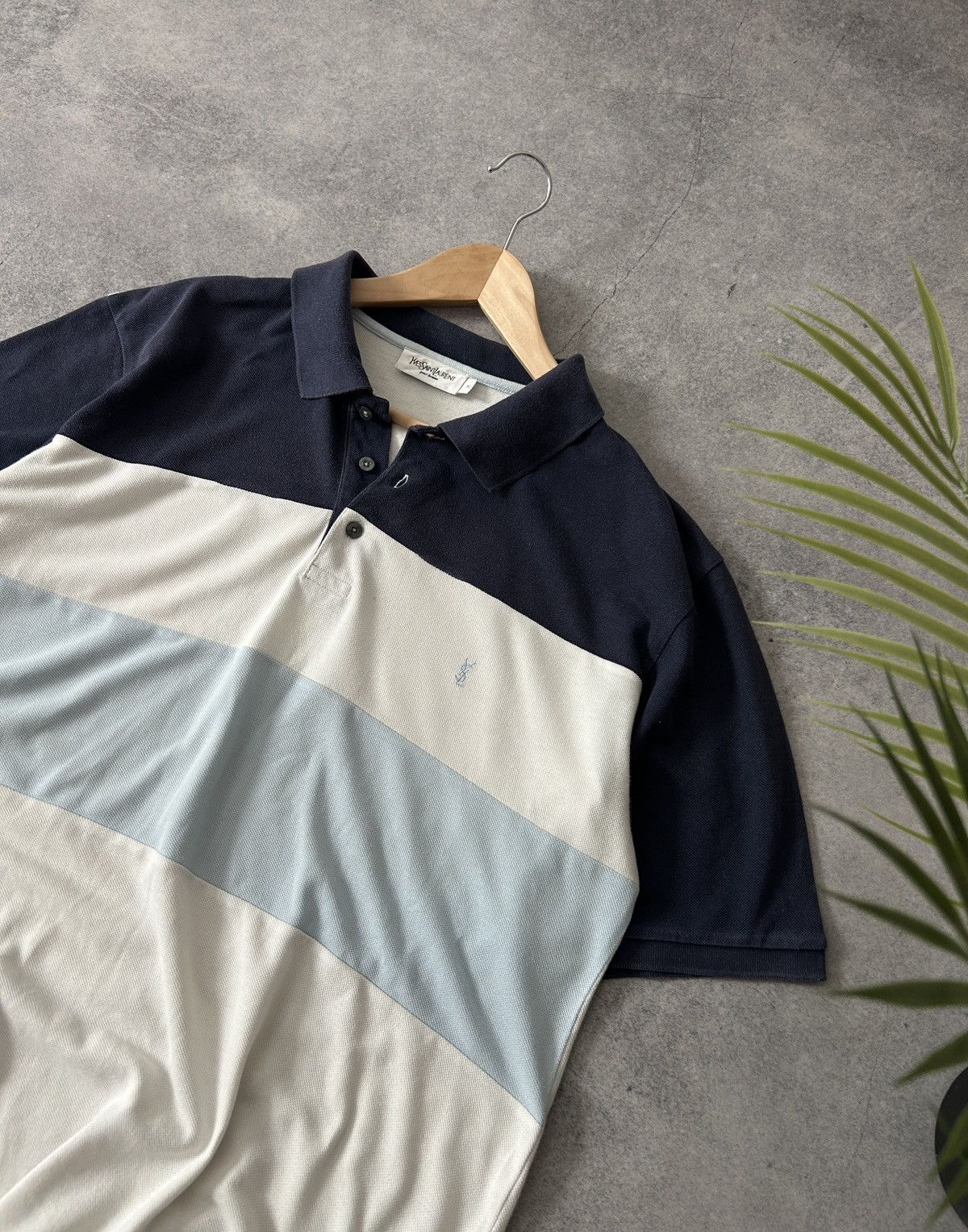 Yves Saint Laurent Yves Saint Laurent Luxury striped polos shirt mens Size US XL / EU 56 / 4 - 2 Thumbnail