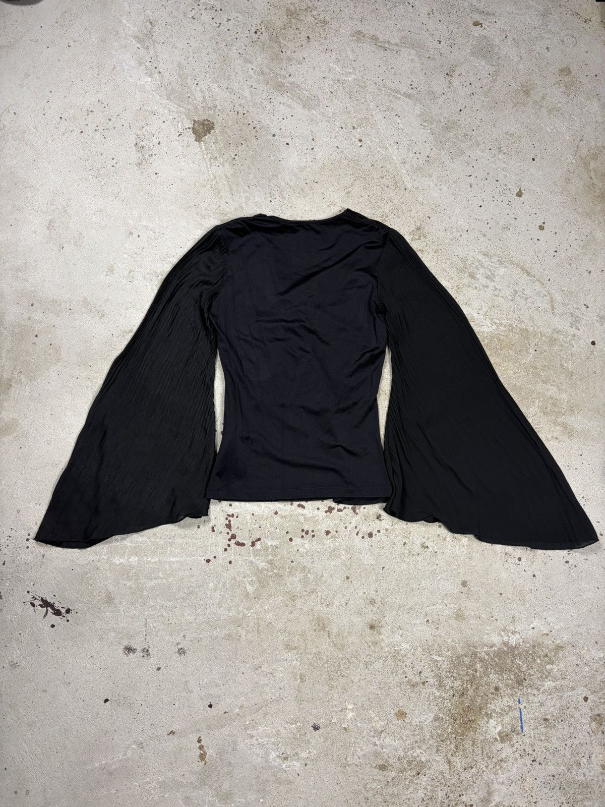 Roberto Cavalli Vintage 2007 Roberto Cavalli Black Flare Sleeves Pleated Top Size S / US 4 / IT 40 - 2 Thumbnail