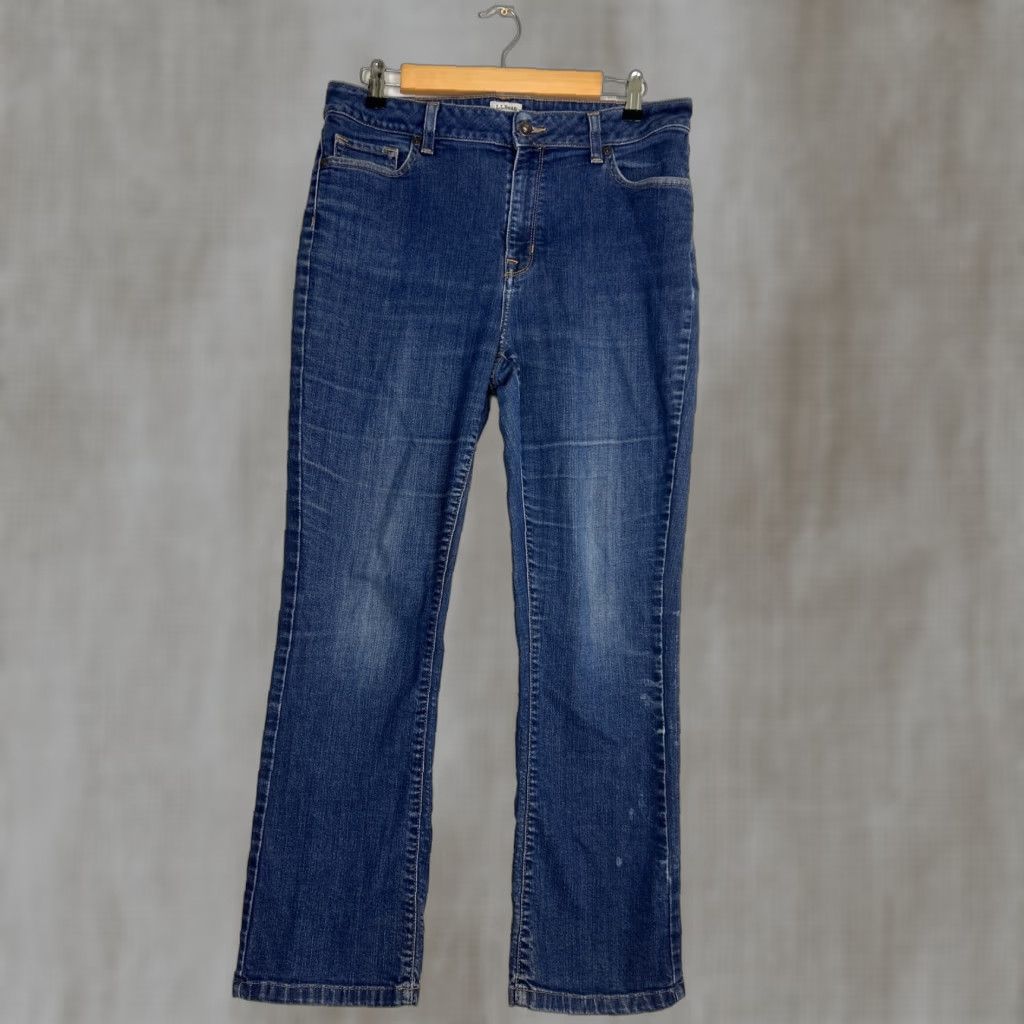 Vintage L.L. Bean Jeans Womens 12 Regular Classic Fit Stretch Denim Medium High Rise 31" Waist 28" Inseam Blue 5-Pocket Button Zip Machine Washable Size 34" / US 12 / IT 48 - 1 Thumbnail