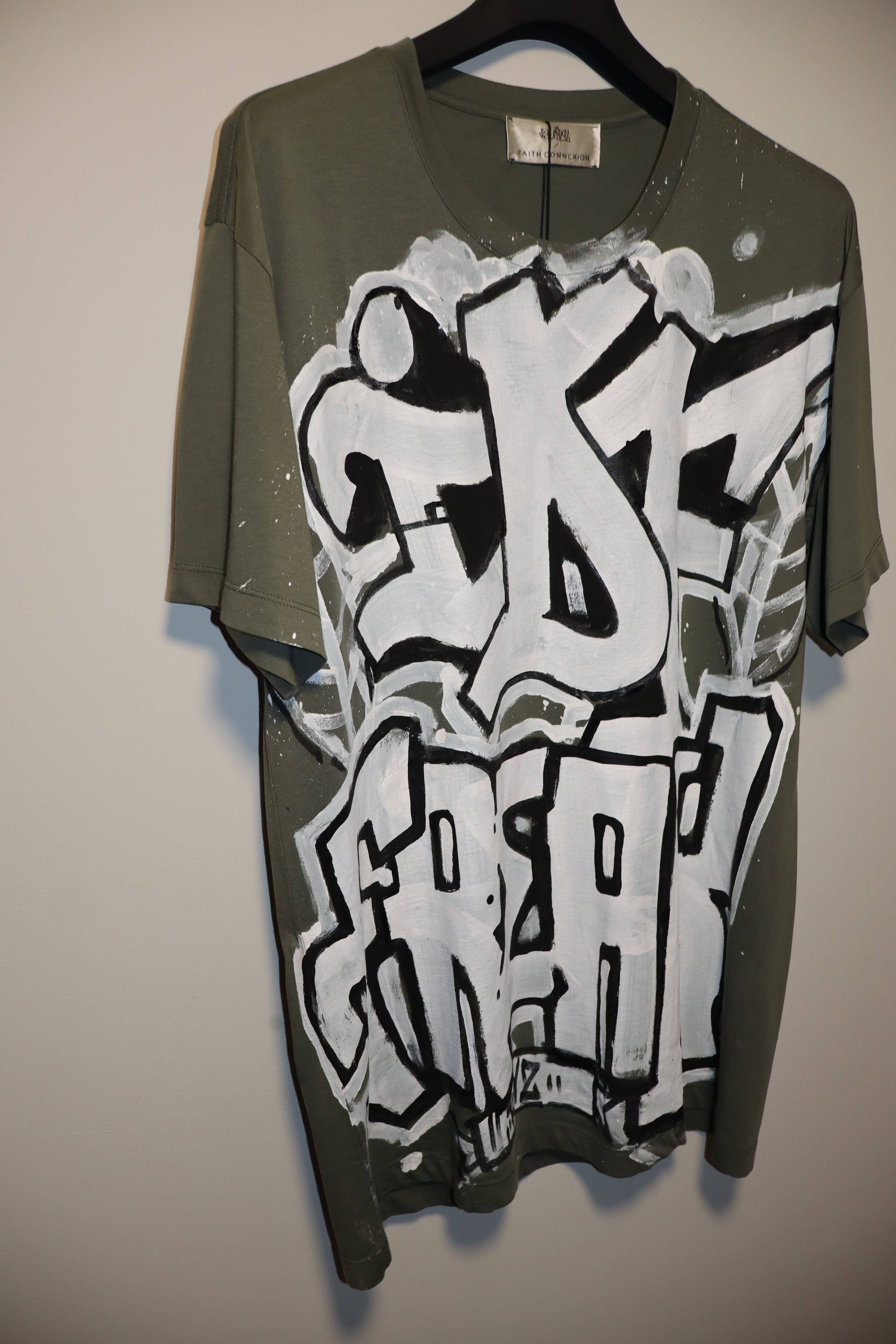 Faith Connexion Hand painted t-shirt Size US S / EU 44-46 / 1 - 6 Thumbnail