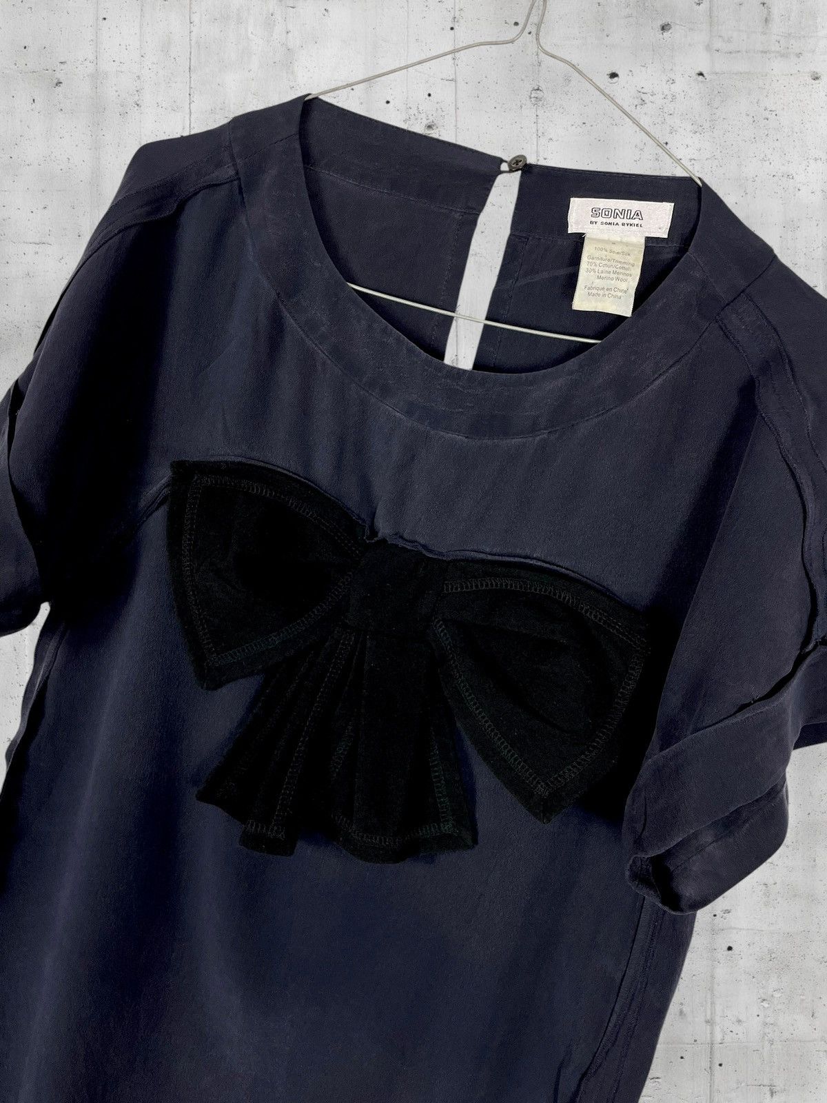 Sonia Rykiel Sonia by Sonia Rykiel Archive Silk Bow Top T-Shirt Size M / US 6-8 / IT 42-44 - 2 Thumbnail