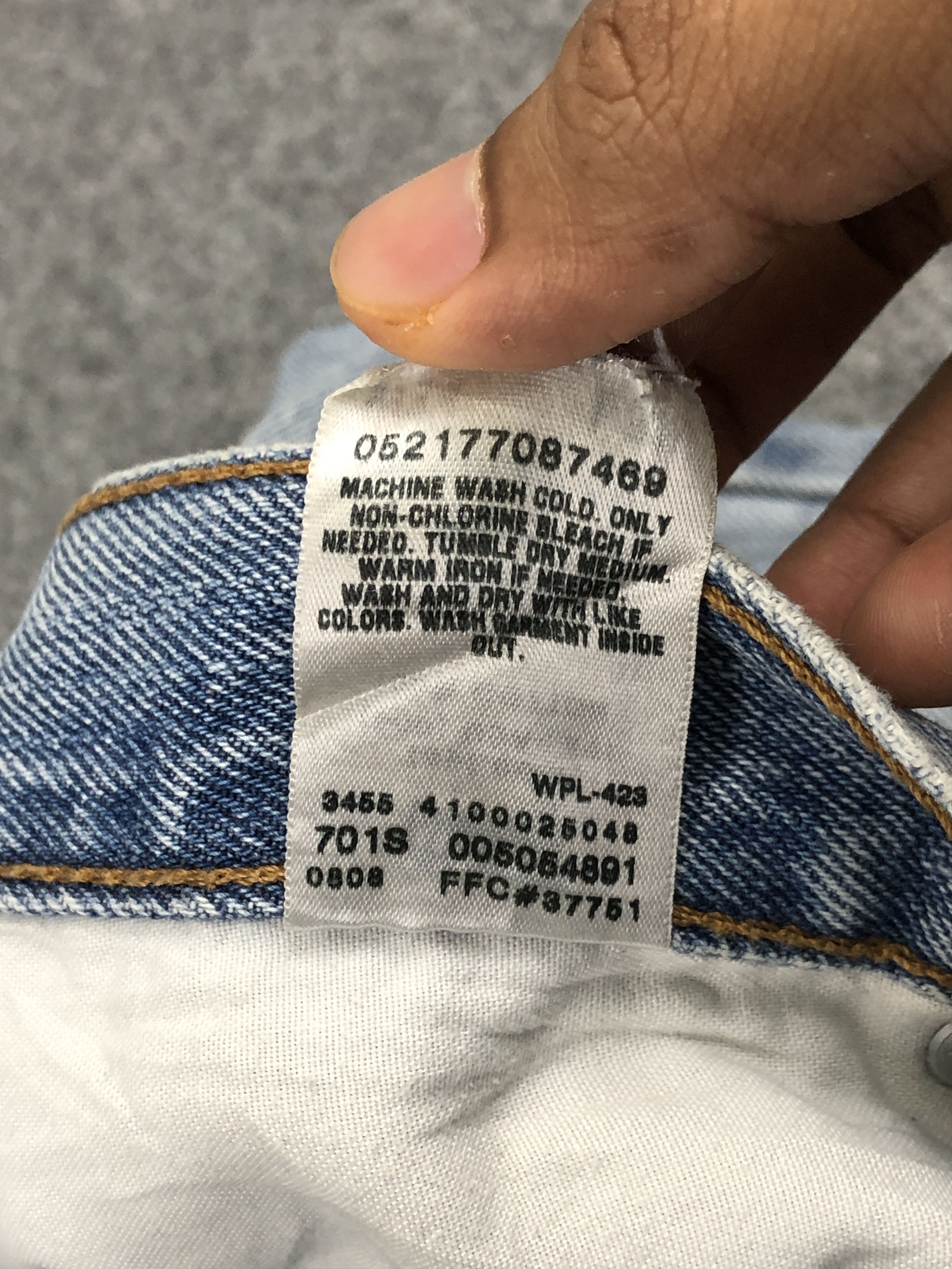 Levi's × Vintage Vintage Levis 505 Light Washed Jeans Size US 31 - 8 Thumbnail