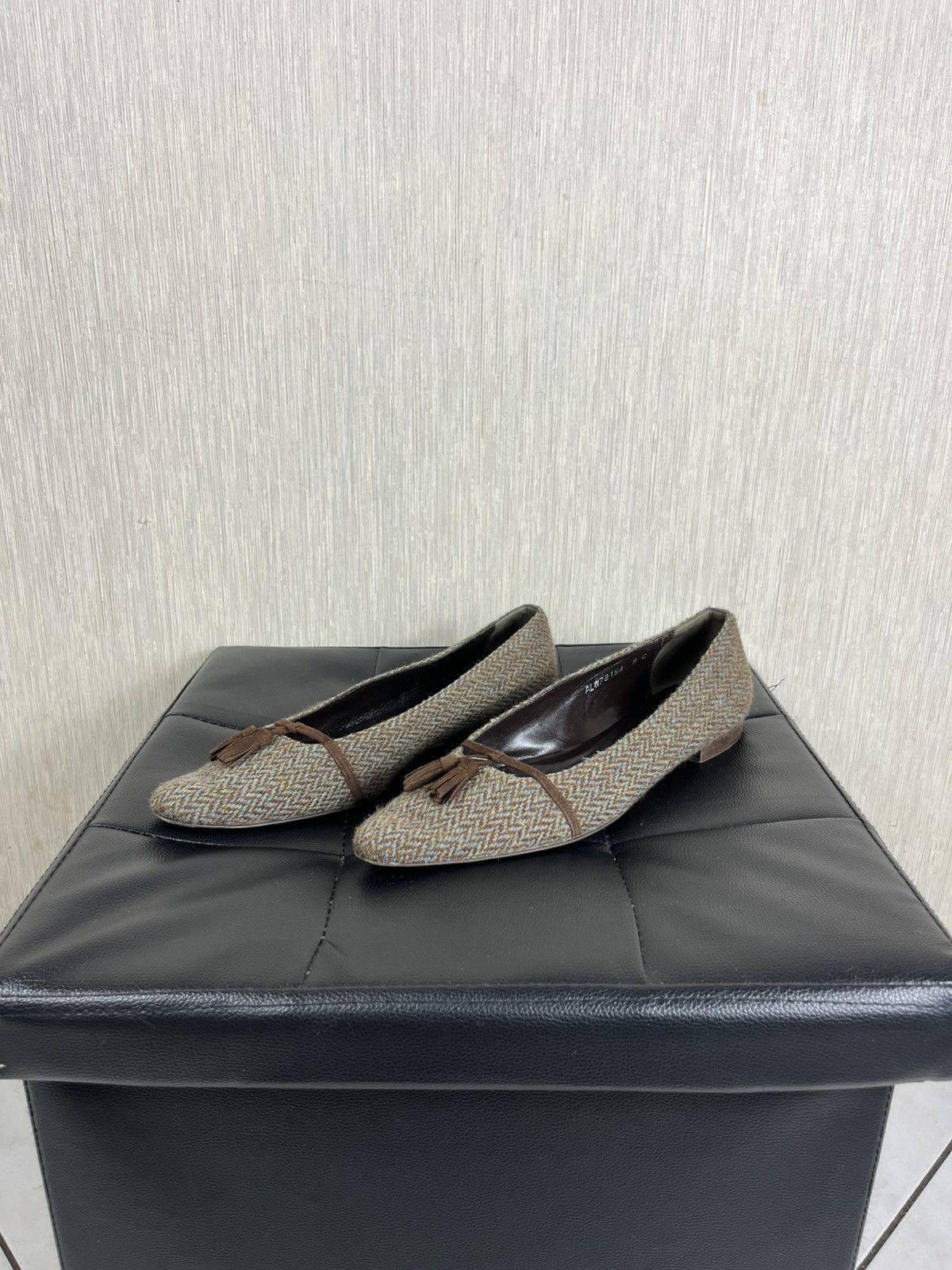 Harris Tweed × Ralph Lauren × Vintage Vintage Ralph Lauren wool Harris Tweed flats y2k ballerinas Size US 9 / IT 39 - 2 Thumbnail