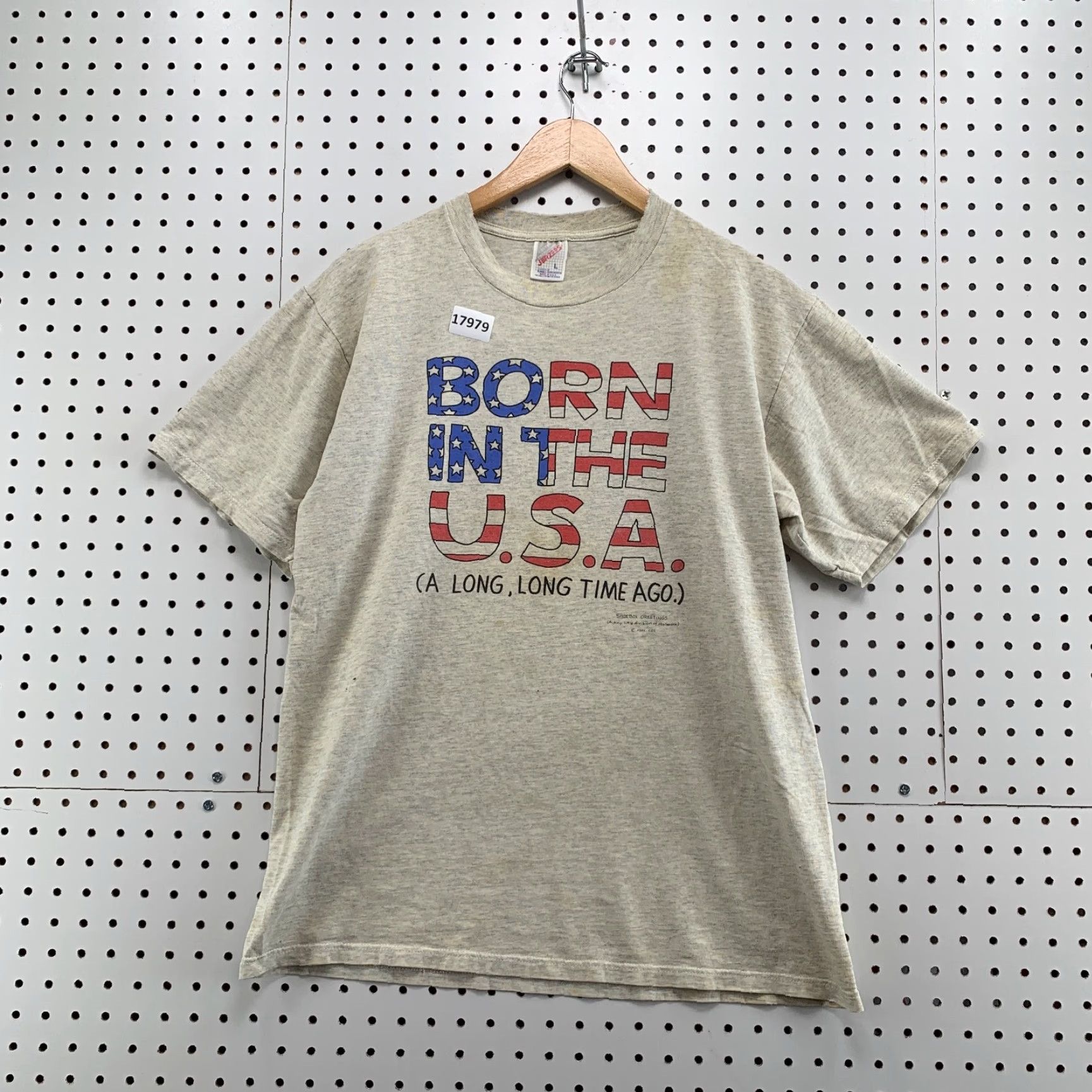 Jerzees Vintage Born In The USA Shirt Gray Mens L Short Sleeve USA Flag Funny TEE 20X27 Size US L / EU 52-54 / 3 - 6 Thumbnail