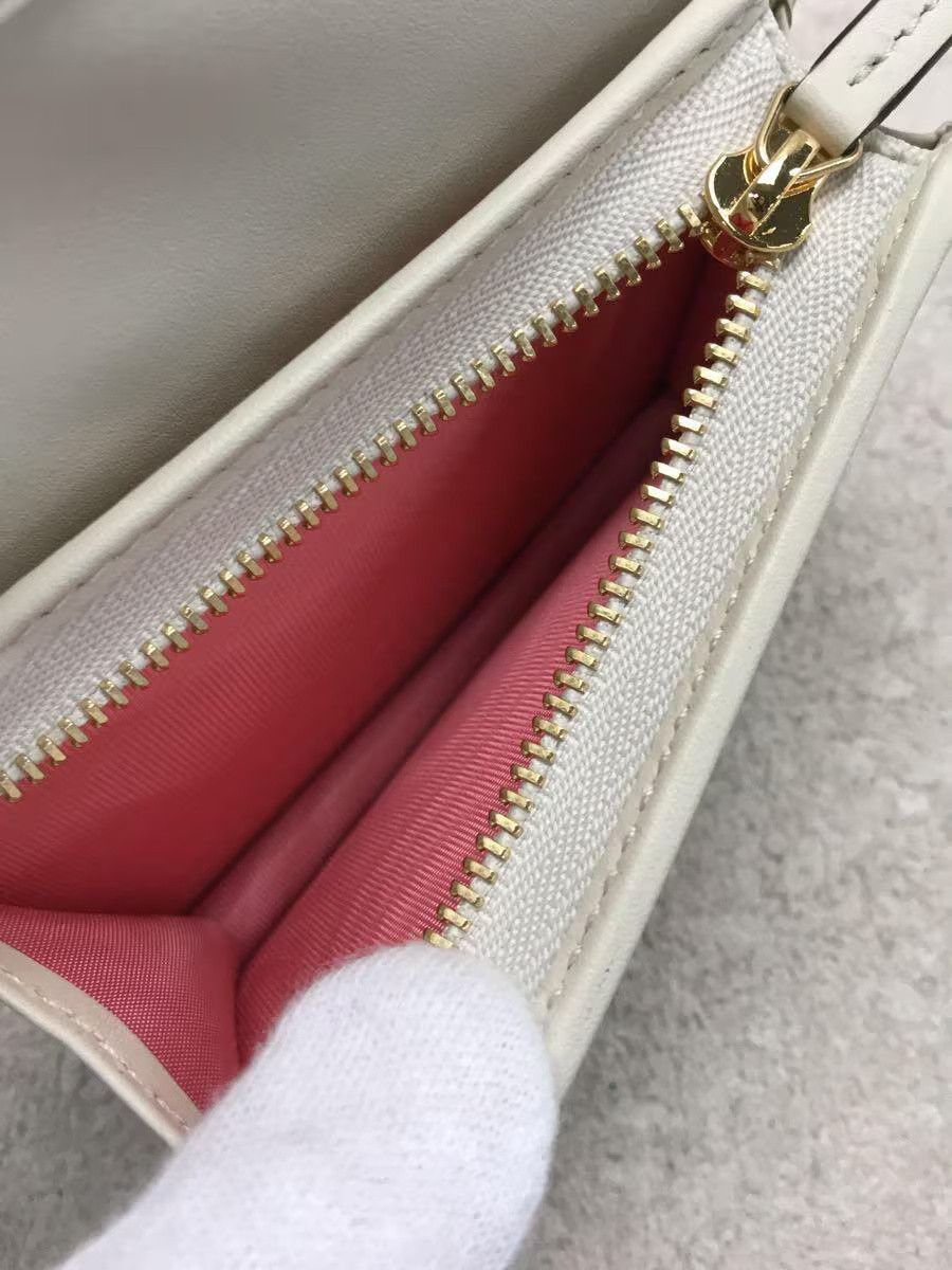 Gucci Gucci Monogram Coin Case Brown Size ONE SIZE - 5 Thumbnail