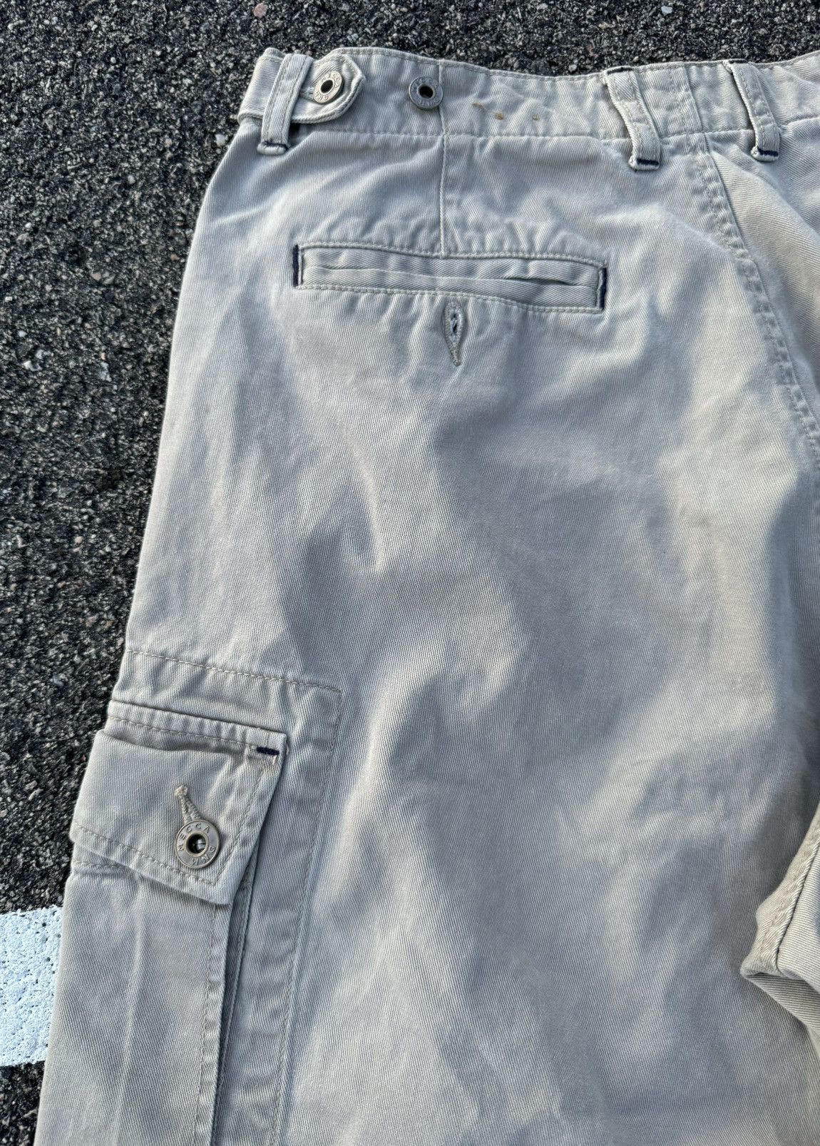 Mecca × Vintage Vintage Mecca Shorts Baggy Y2K Size US 32 / EU 48 - 5 Thumbnail