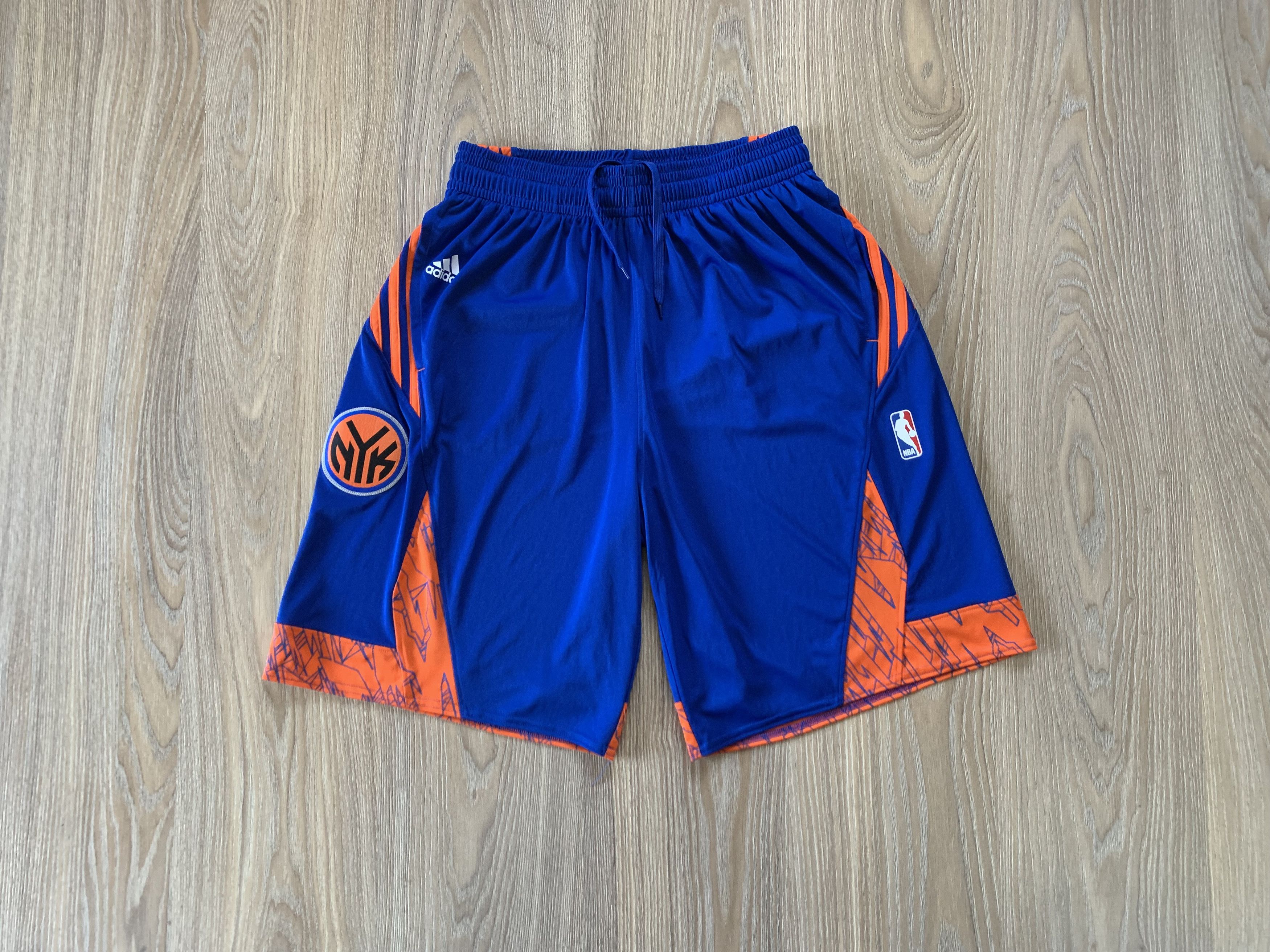 Adidas × NBA Vintage Adidas NBA New York Knicks Training Shorts 2013 Size US 33 - 9 Thumbnail
