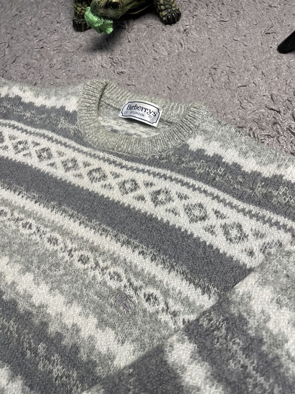 Burberry Vintage Burberrys London Small Logo Wool women Sweater Size S / US 4 / IT 40 - 3 Thumbnail
