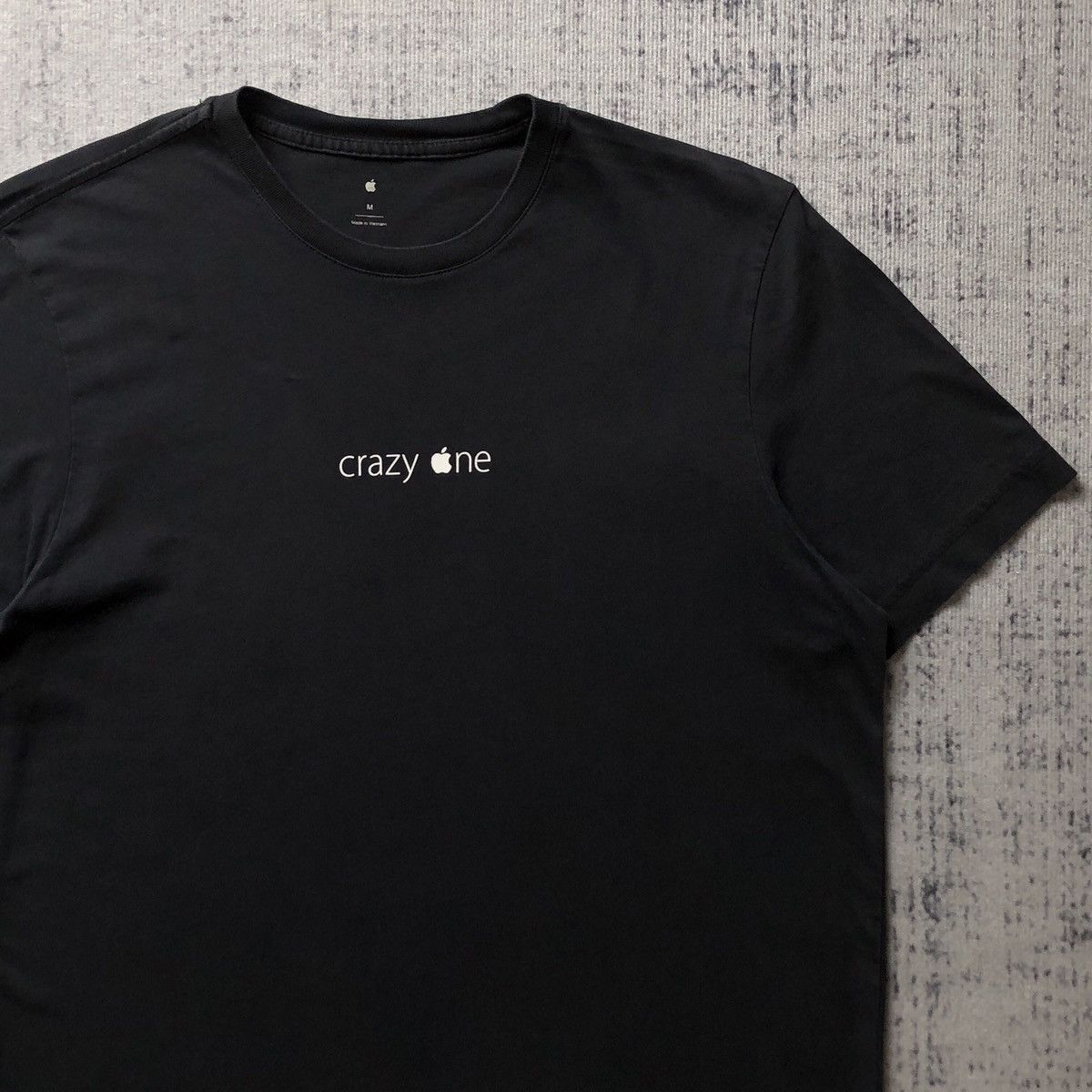 Apple × Vintage Vintage Y2K Apple Crazy One T-shirt Size US M / EU 48-50 / 2 - 3 Thumbnail