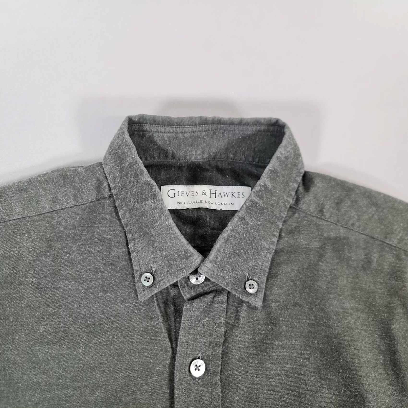 Gieves & Hawkes Gieves & Hawkes Savile Row Mens Shirt Khaki Green Small Long Sleeve Button-Down Size US S / EU 44-46 / 1 - 2 Thumbnail