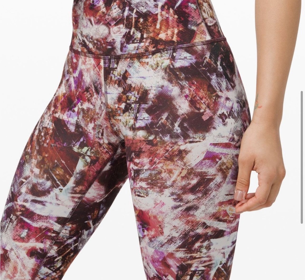 Lululemon NWT lululemon wonder train HR tight 25” size 2 Size 26" / US 2 / IT 38 - 1 Thumbnail