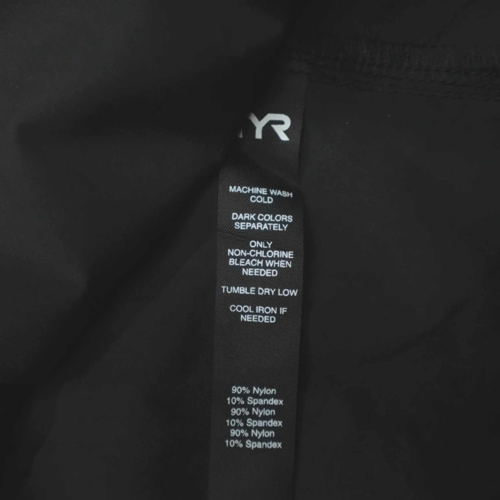 Vintage TYR Hydrosphere Atlas Windbreaker Jacket Women’s Size L Black Ventilated Zip Hooded Full Zip Lightweight Stretch Activewear Jacket Size L / US 10 / IT 46 - 6 Thumbnail