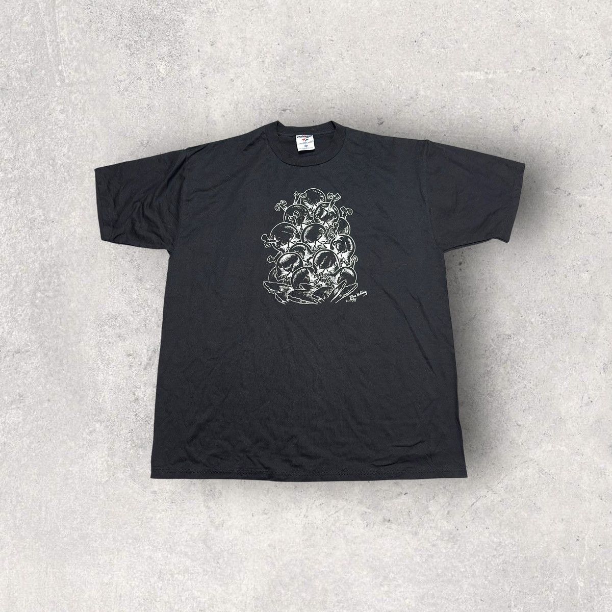 Jerzees × Vintage Vintage skull pile tee Size US XL / EU 56 / 4 - 1 Thumbnail
