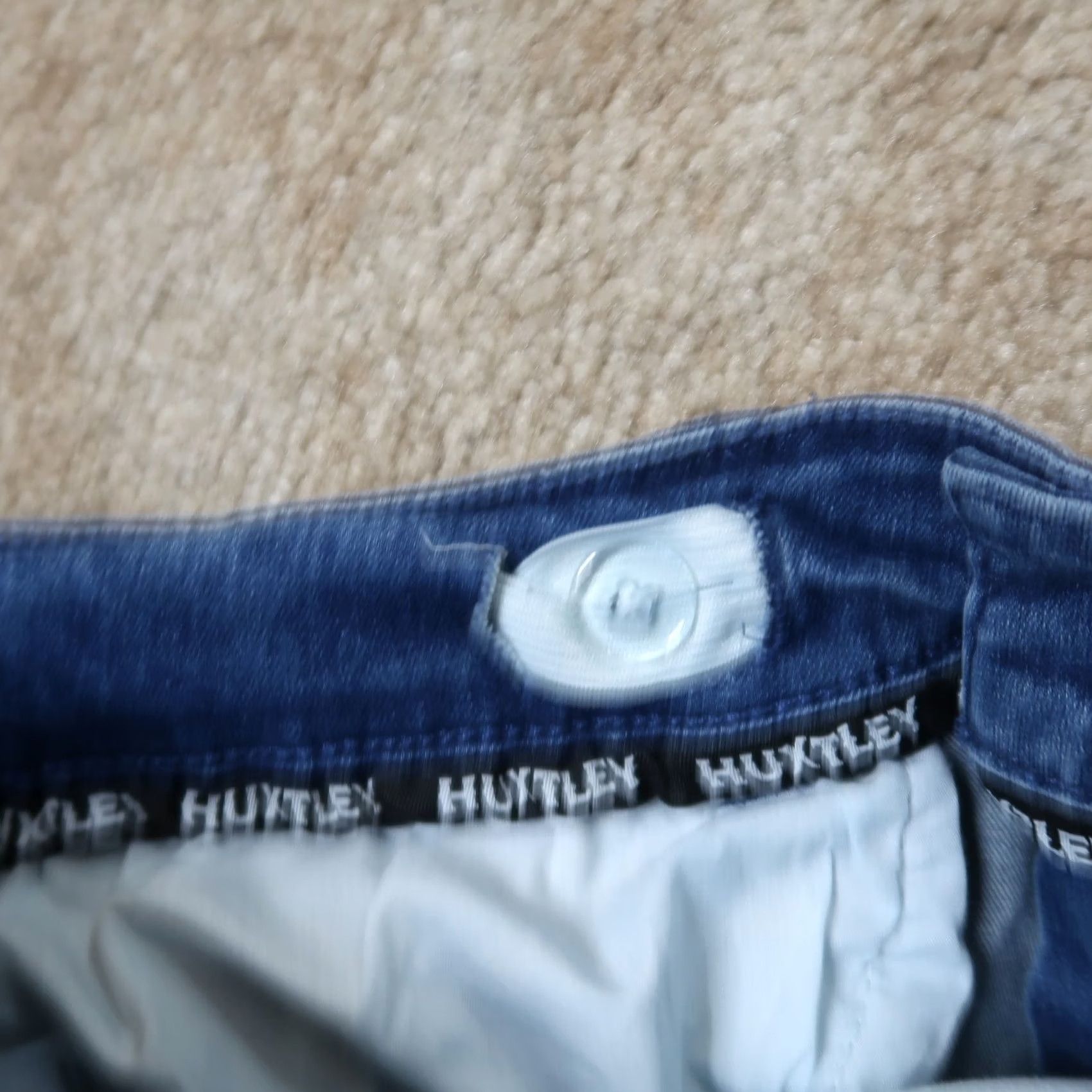 CO Huxtley Jeans Men 36x32 Straight Leg Denim 5-Pocket Cotton Blend Blue Stretch Denim Pants Regular Size Size US 36 / EU 52 - 6 Thumbnail