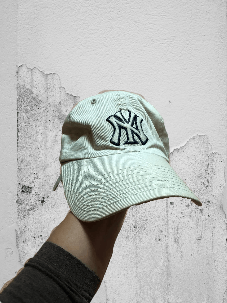 New York Yankees Cap Y2K big logo Hats New York Yankees Vintage streetwear Size ONE SIZE - 1 Thumbnail