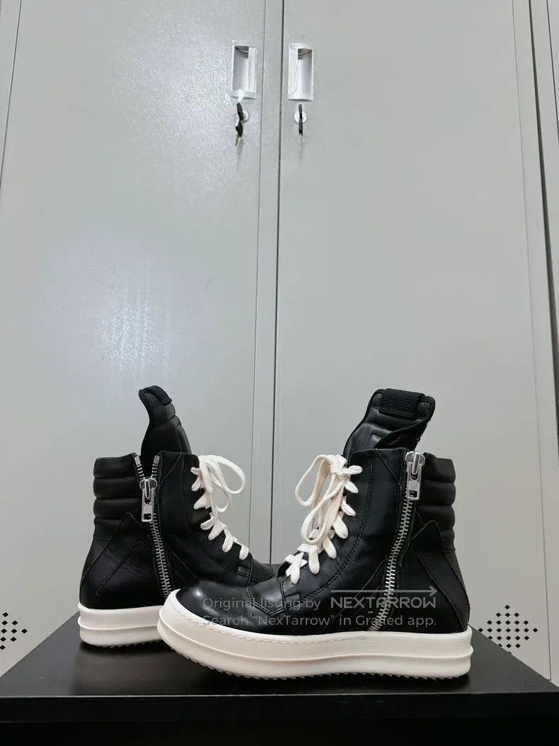 Rick Owens Rick Owens Pure Black Leather Inverted Triangle Size US 4.5 / IT 34.5 - 6 Thumbnail