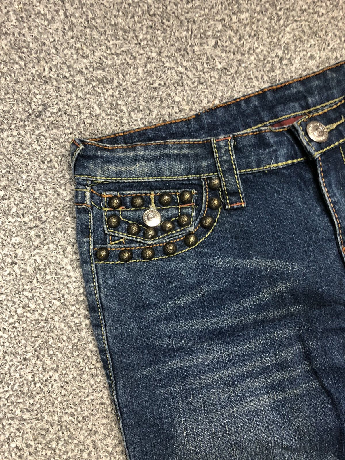 Japanese Brand Vintage True Religion Joey Studded Twisted Flare Jeans Size 32" / US 10 / IT 46 - 8 Thumbnail