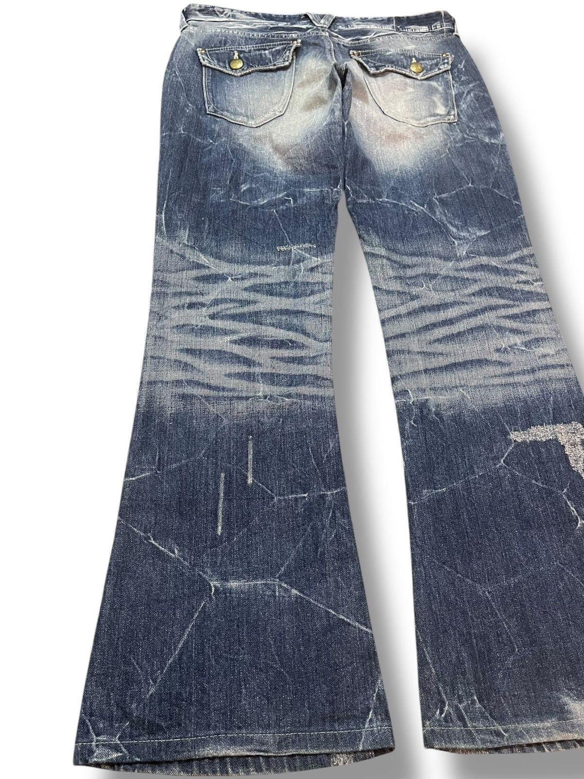 Vanquish Vintage Vanquish Gold Flare Honeycomb Grunge Distress Denim Size US 33 - 7 Thumbnail
