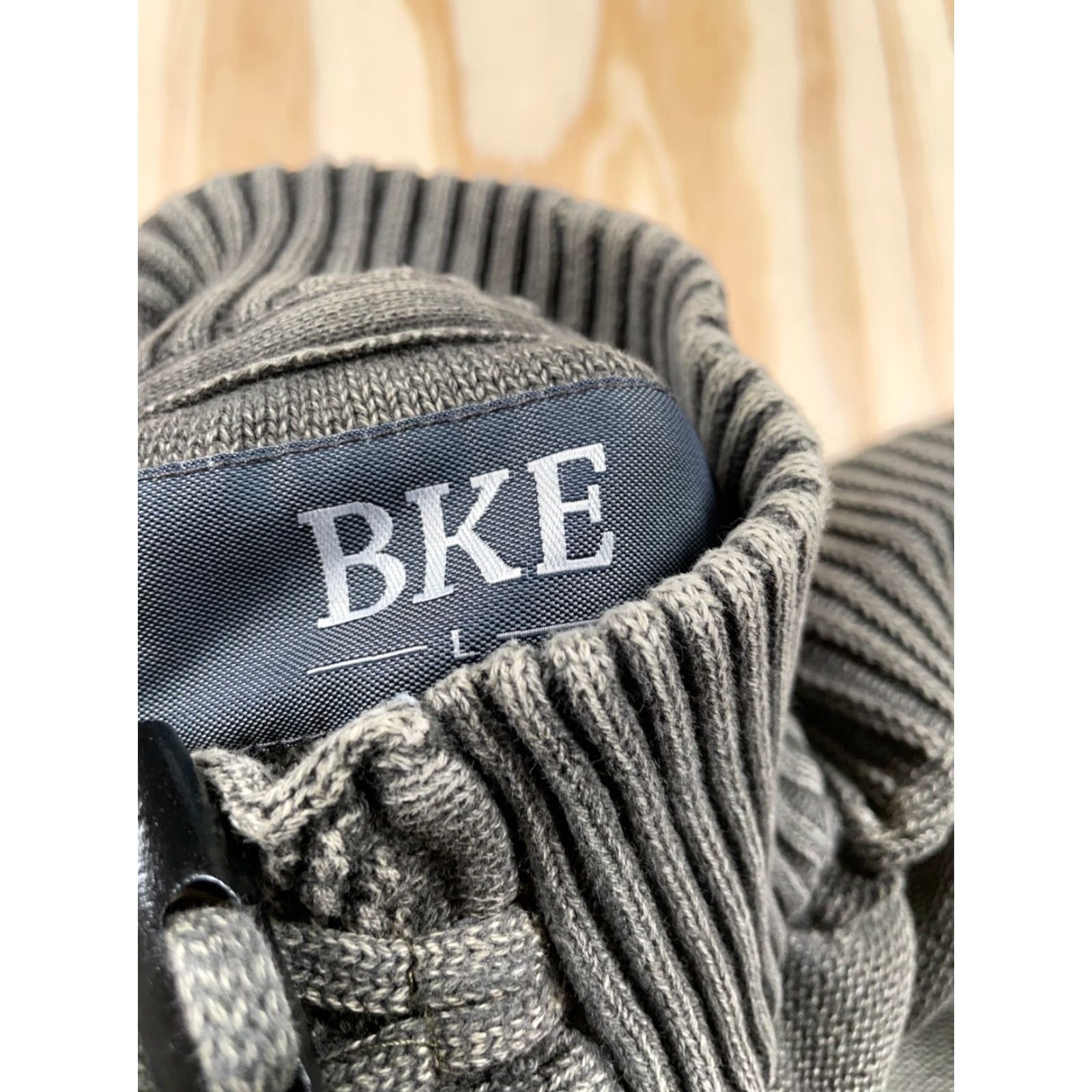 Vintage VINTAGE Buckle Mock Neck Sweater Women's Large Washed Green Chunky Knit 90s Preppy Size L / US 10 / IT 46 - 3 Thumbnail