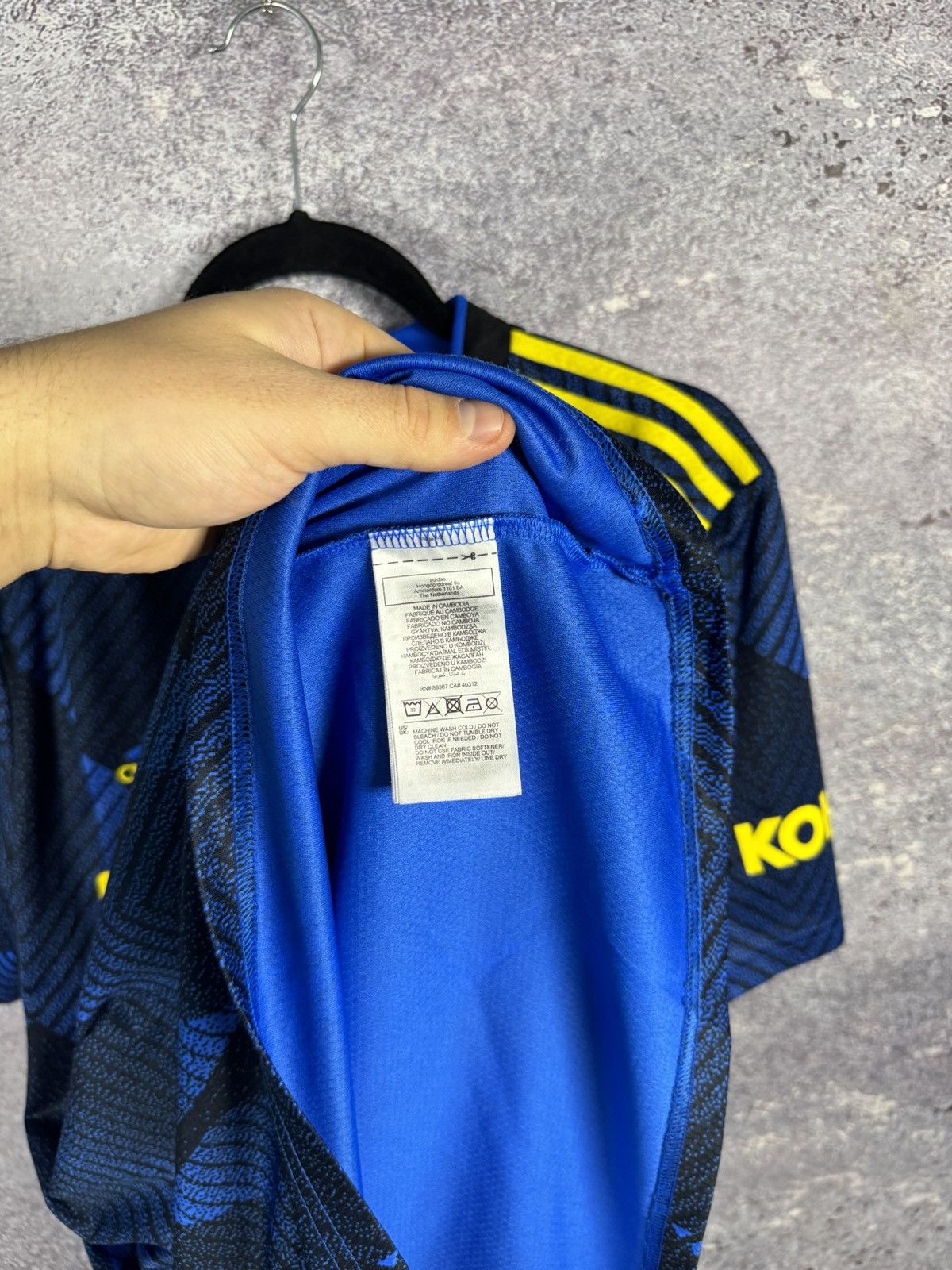 Adidas × Vintage NEW RONALDO Manchester United 2021/22 Third Adidas Jersey Size US L / EU 52-54 / 3 - 12 Thumbnail