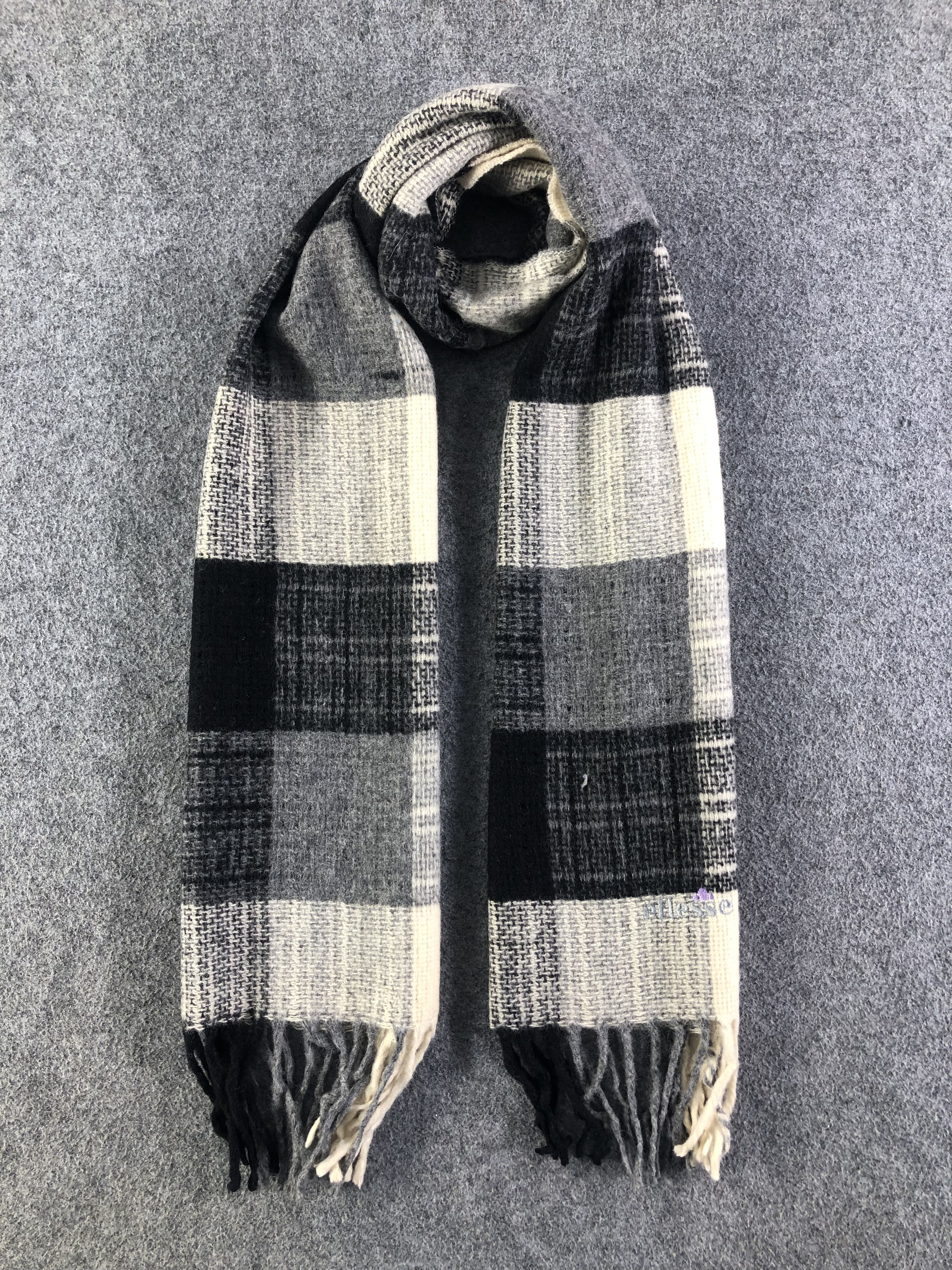 Ellesse Ellesse Scarf / Muffler / Neckwear Size ONE SIZE - 1 Thumbnail