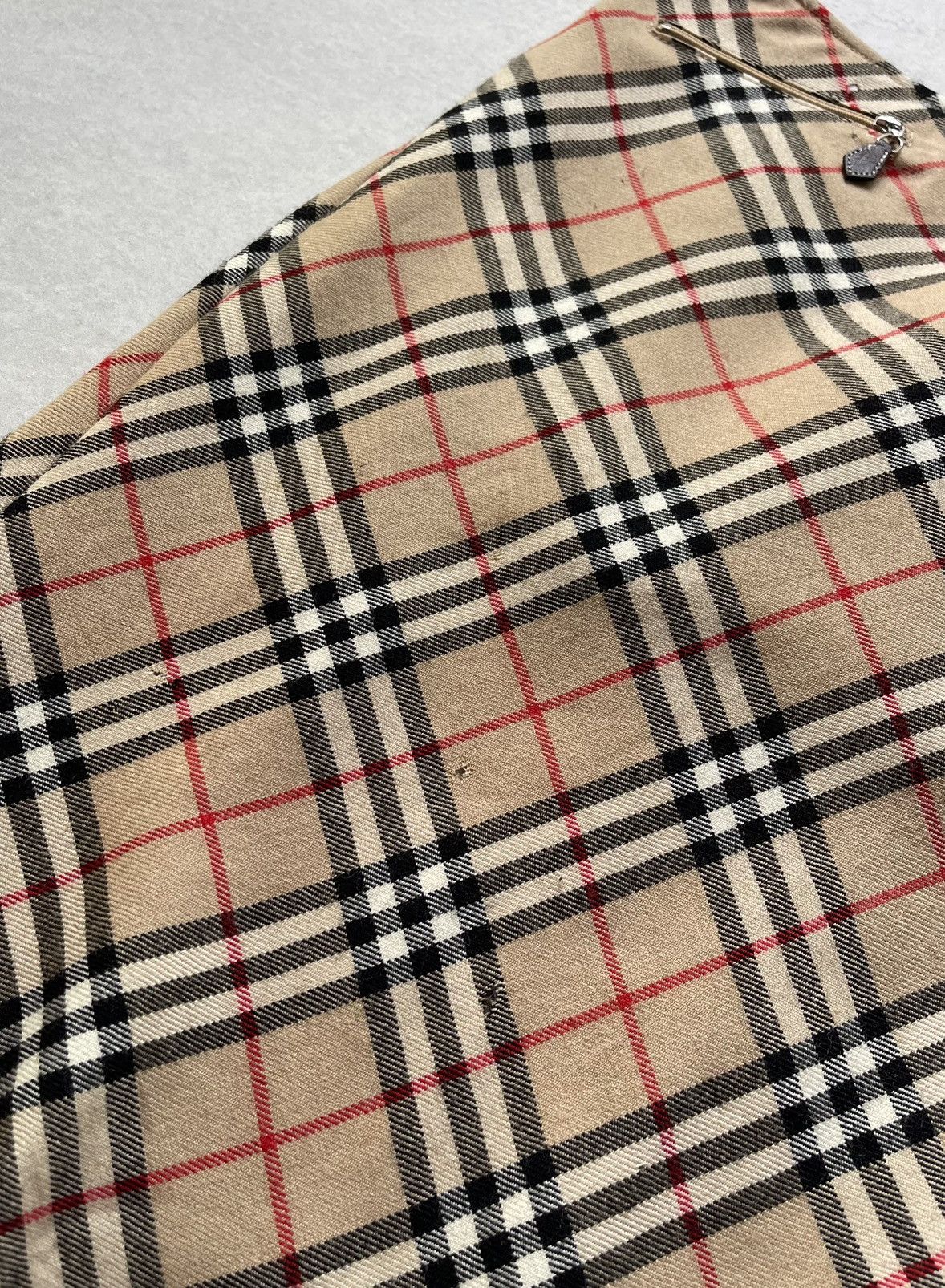 Burberry Burberry Blue Label Women's Nova Check Zipper Maxi Skirt Size 28" / US 6 / IT 42 - 14 Thumbnail