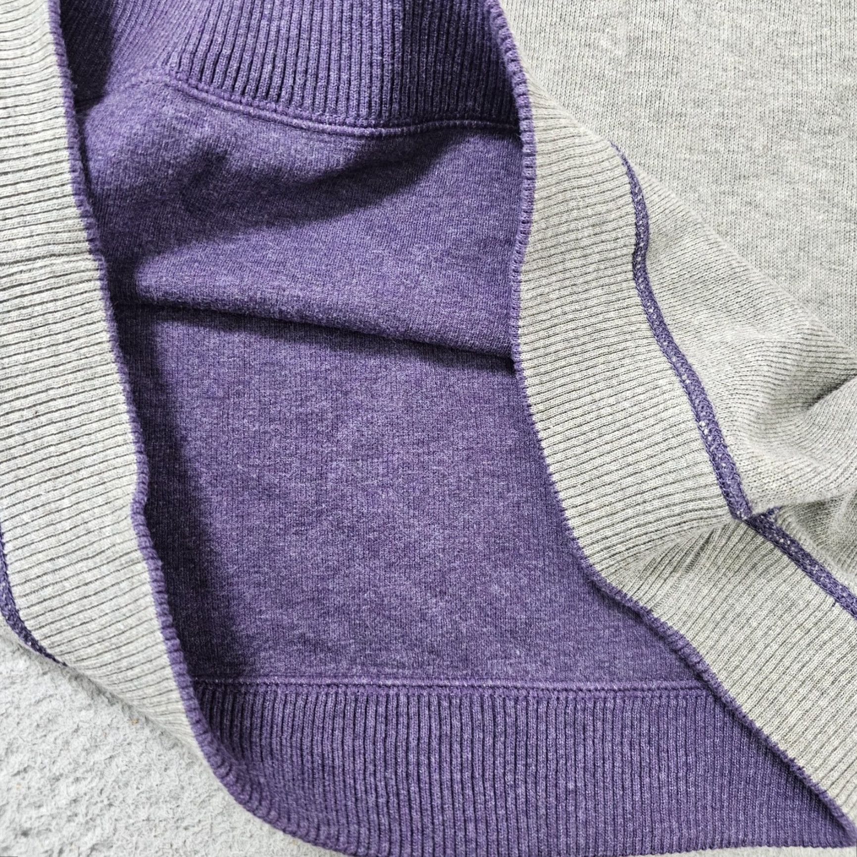 Tommy Bahama Tommy Bahama Sweater Mens Large Gray Purple Quarter Zip Reversible Pullover Size US L / EU 52-54 / 3 - 4 Thumbnail