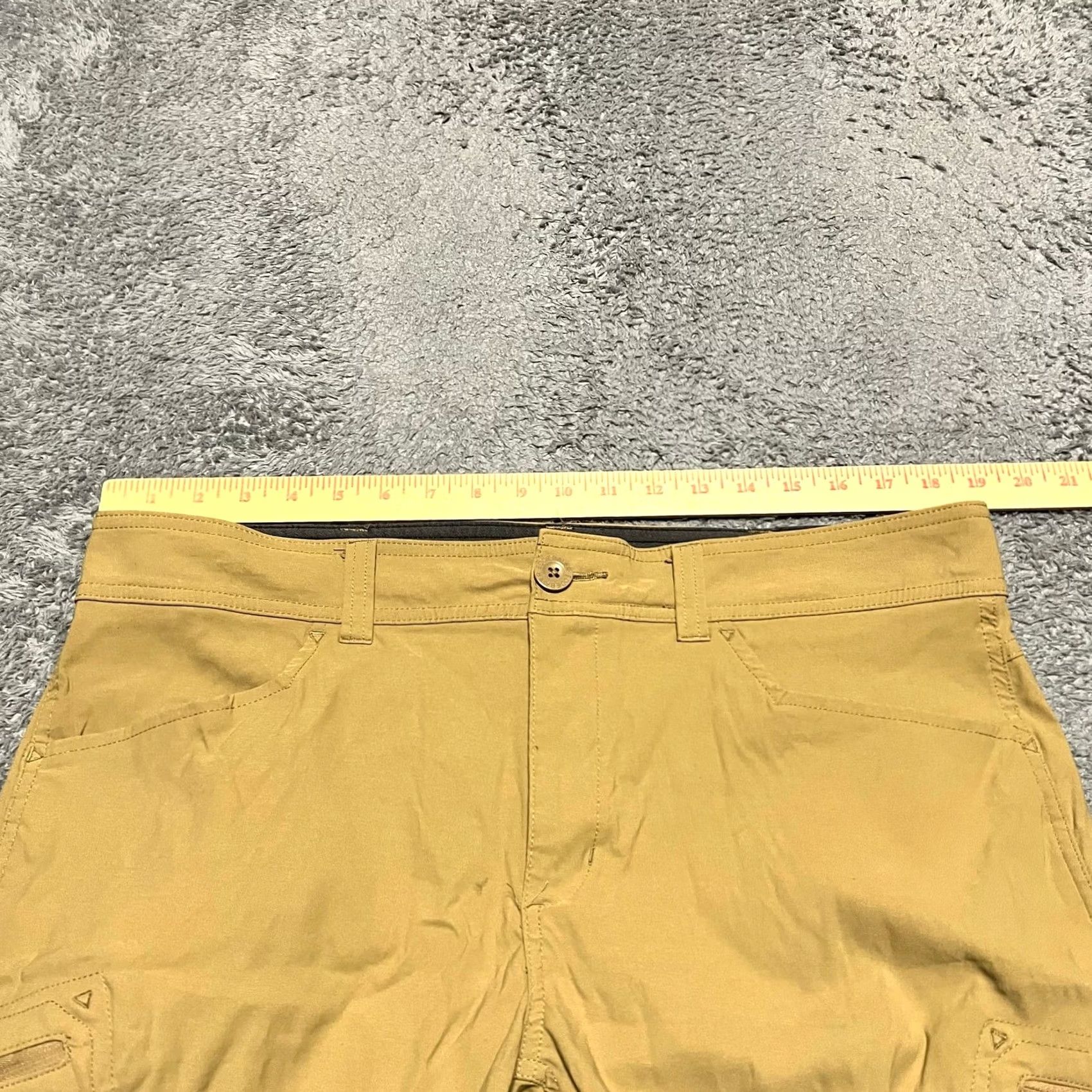Eddie Bauer Eddie Bauer Shorts Mens 38 Ascend Nylon Cargo Light Brown Performance Hike Mens Regular Cargo Brown 38 Eddie Bauer Size US 38 / EU 54 - 7 Thumbnail
