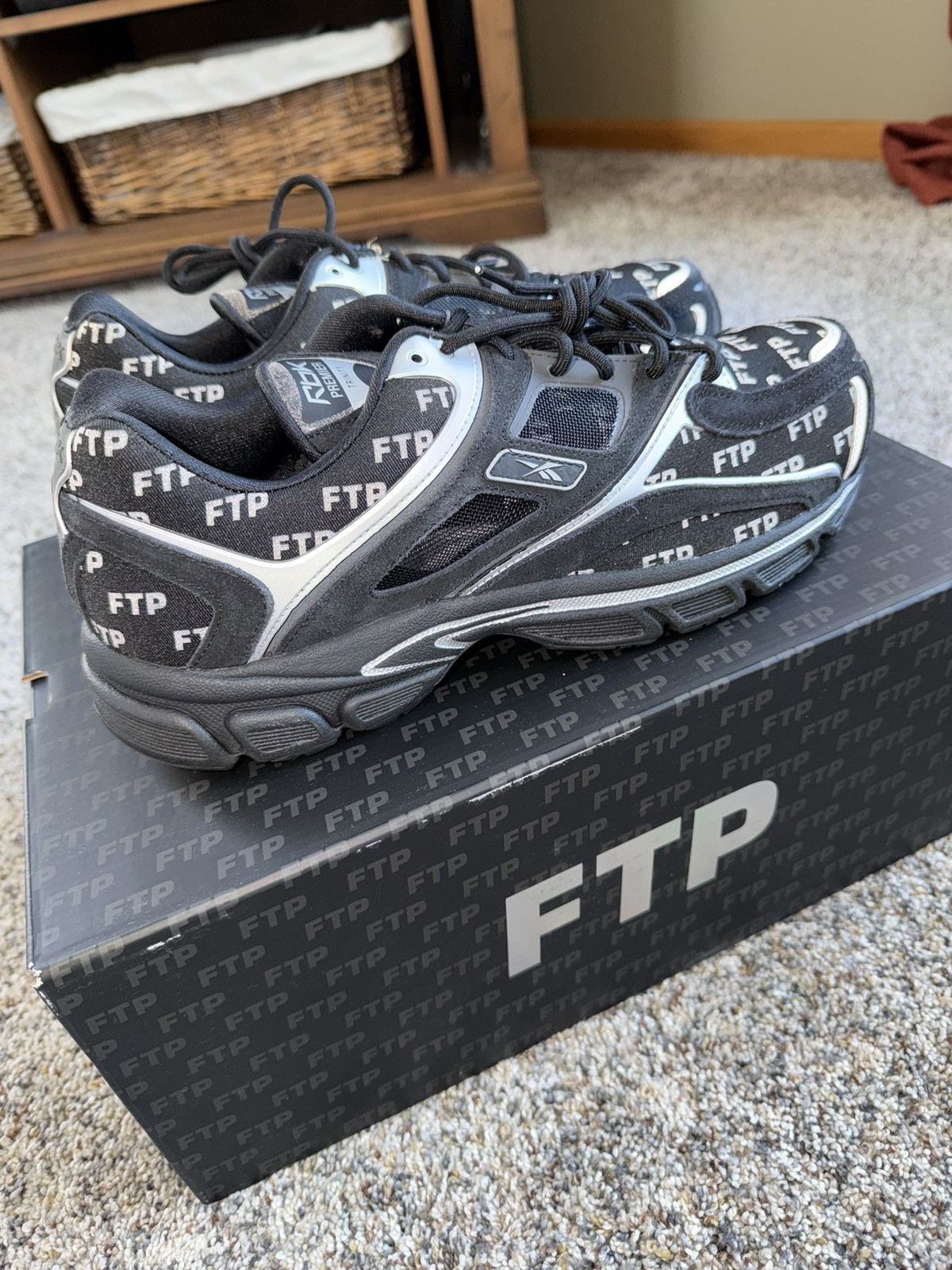 Fuck The Population FTP REEBOK RBK PREMIER TRINITY KFS Size US 11.5 / EU 44-45 - 11 Thumbnail