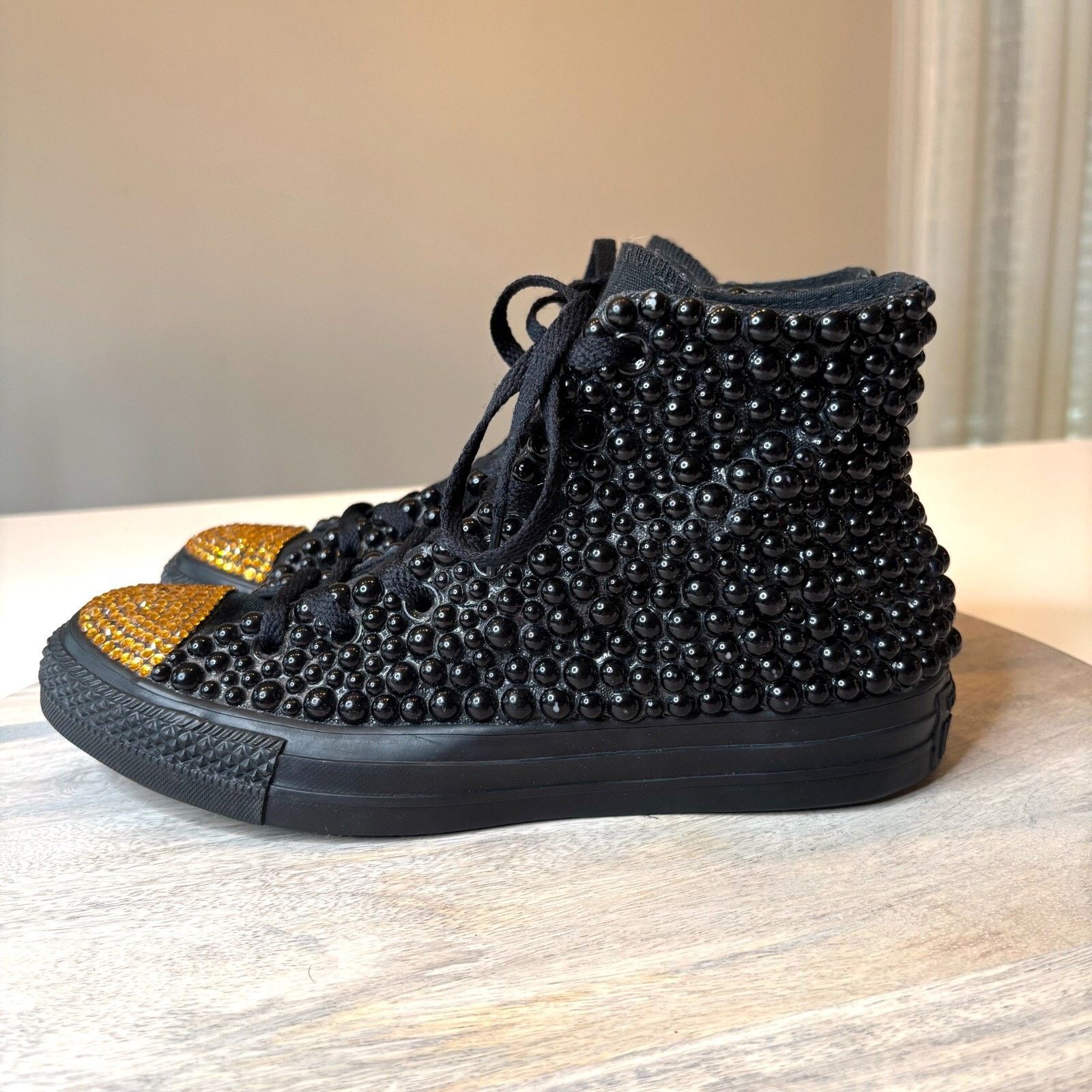 Converse Converse Women's Black & Gold Rhinestone Sneakers US Size 8 Size US 8 / IT 38 - 2 Thumbnail
