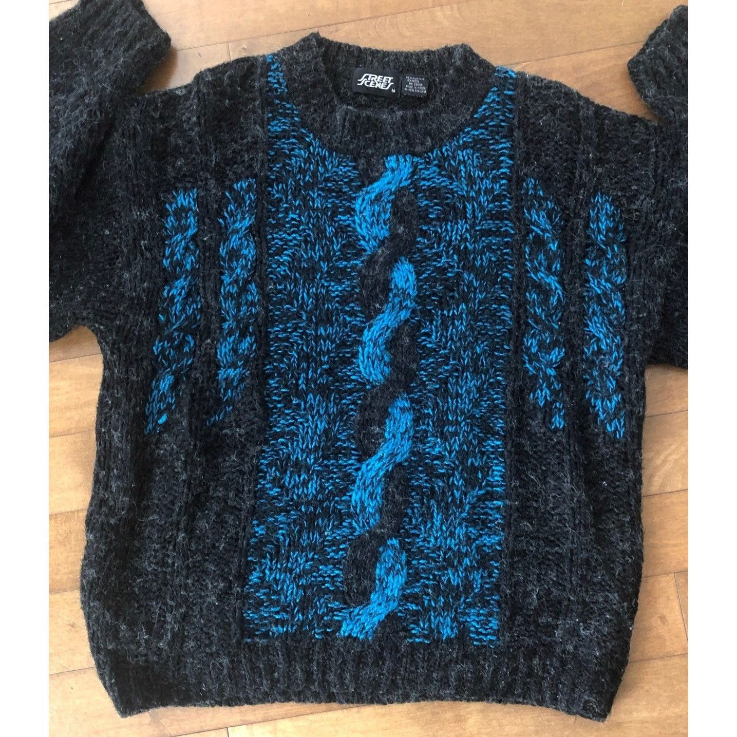 Vintage American Vtg 80-90s street scenes sweater black blue medium Size US M / EU 48-50 / 2 - 5 Thumbnail