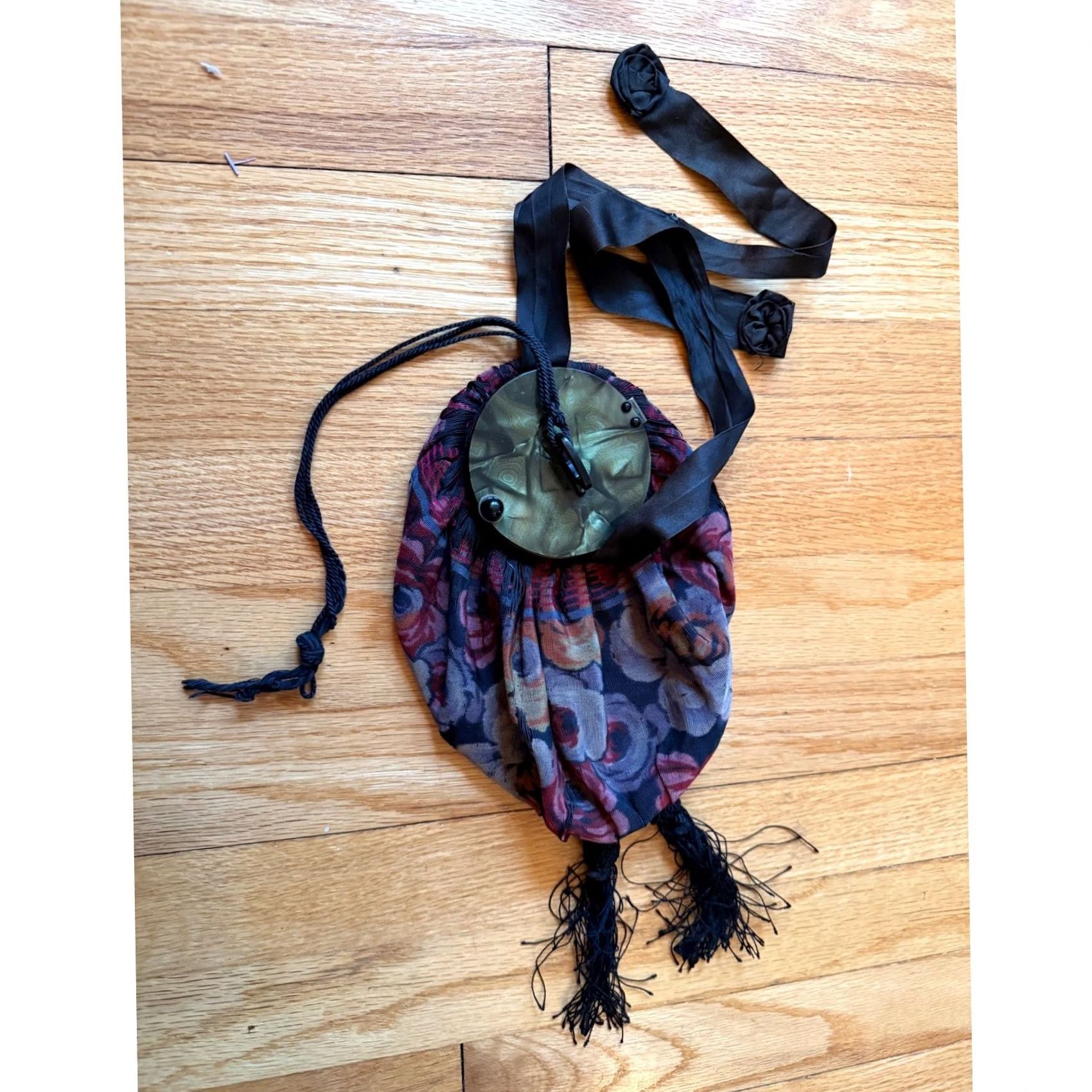Vintage - "Vintage" is an essential descriptor Size ONE SIZE - 7 Thumbnail