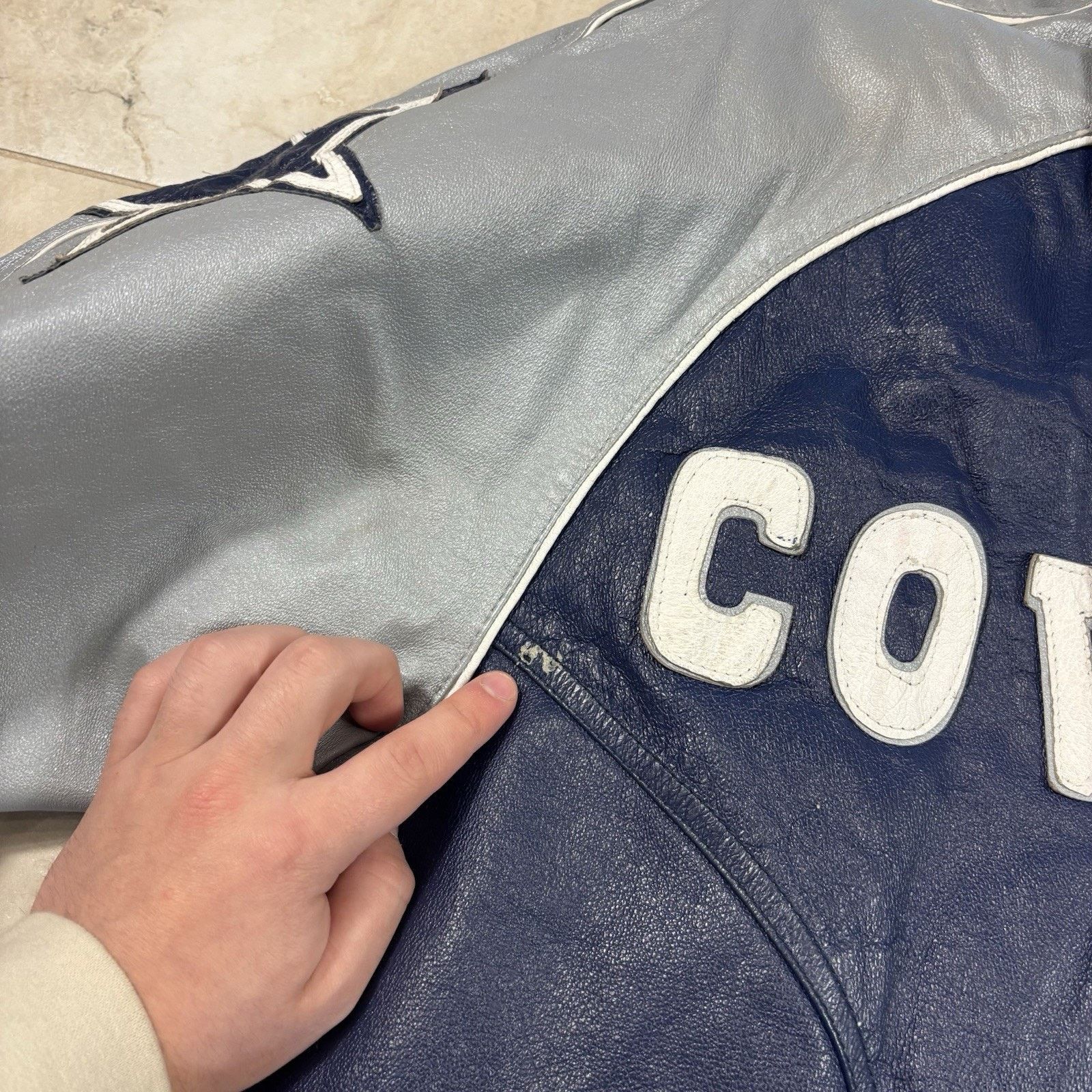 NFL Vintage Dallas Cowboys Flintstones Leather Jacket Mens 2XL Size US XXL / EU 58 / 5 - 10 Thumbnail
