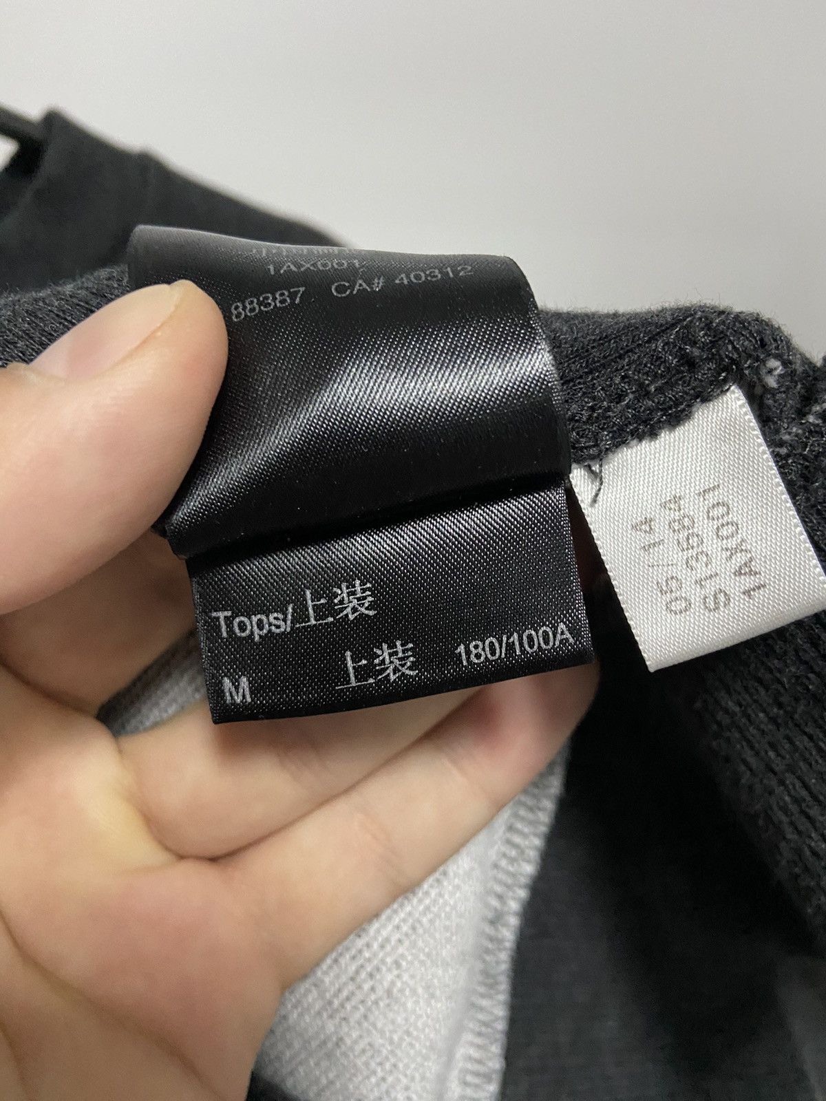 Vintage × Y-3 × Yohji Yamamoto Y-3 Yohji Yamamoto sweatshirt big Logo Vintage Adidas Size US M / EU 48-50 / 2 - 8 Thumbnail