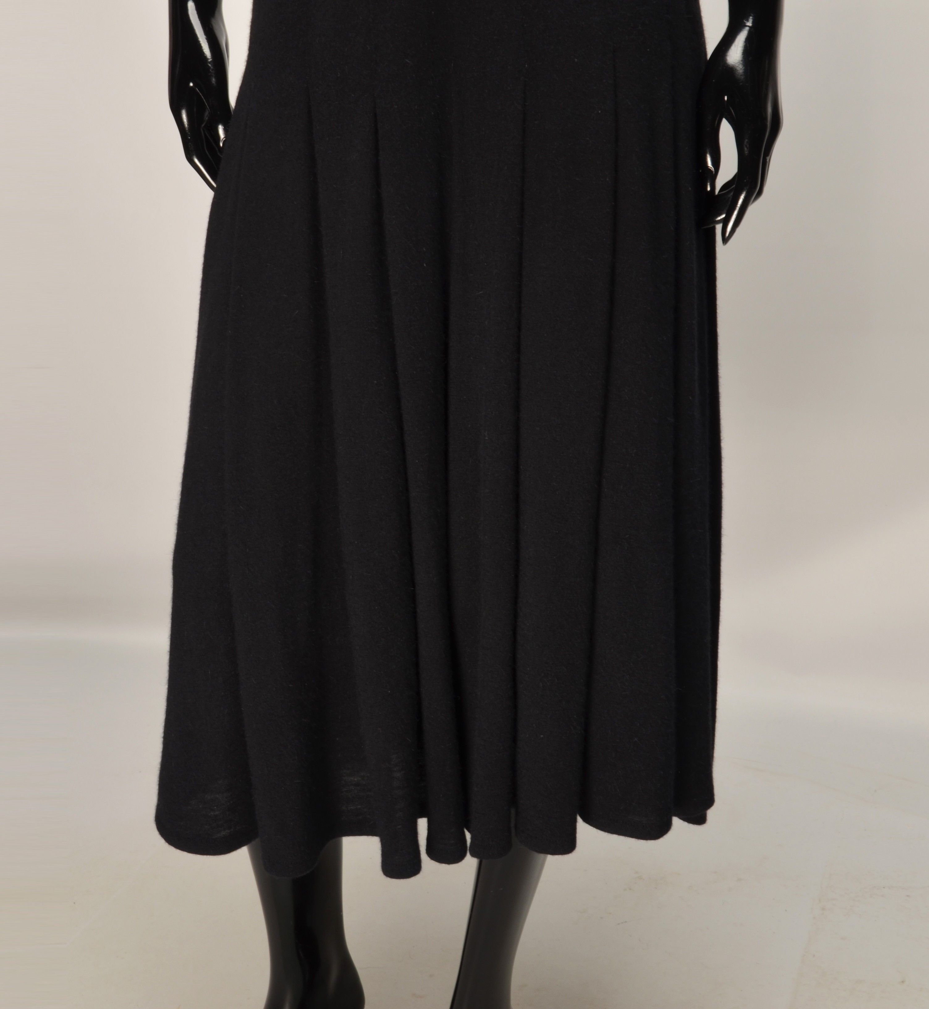 Krizia Vintage Krizia Wool Angora Pleated Culottes Pants Size 26" / US 2 / IT 38 - 3 Thumbnail