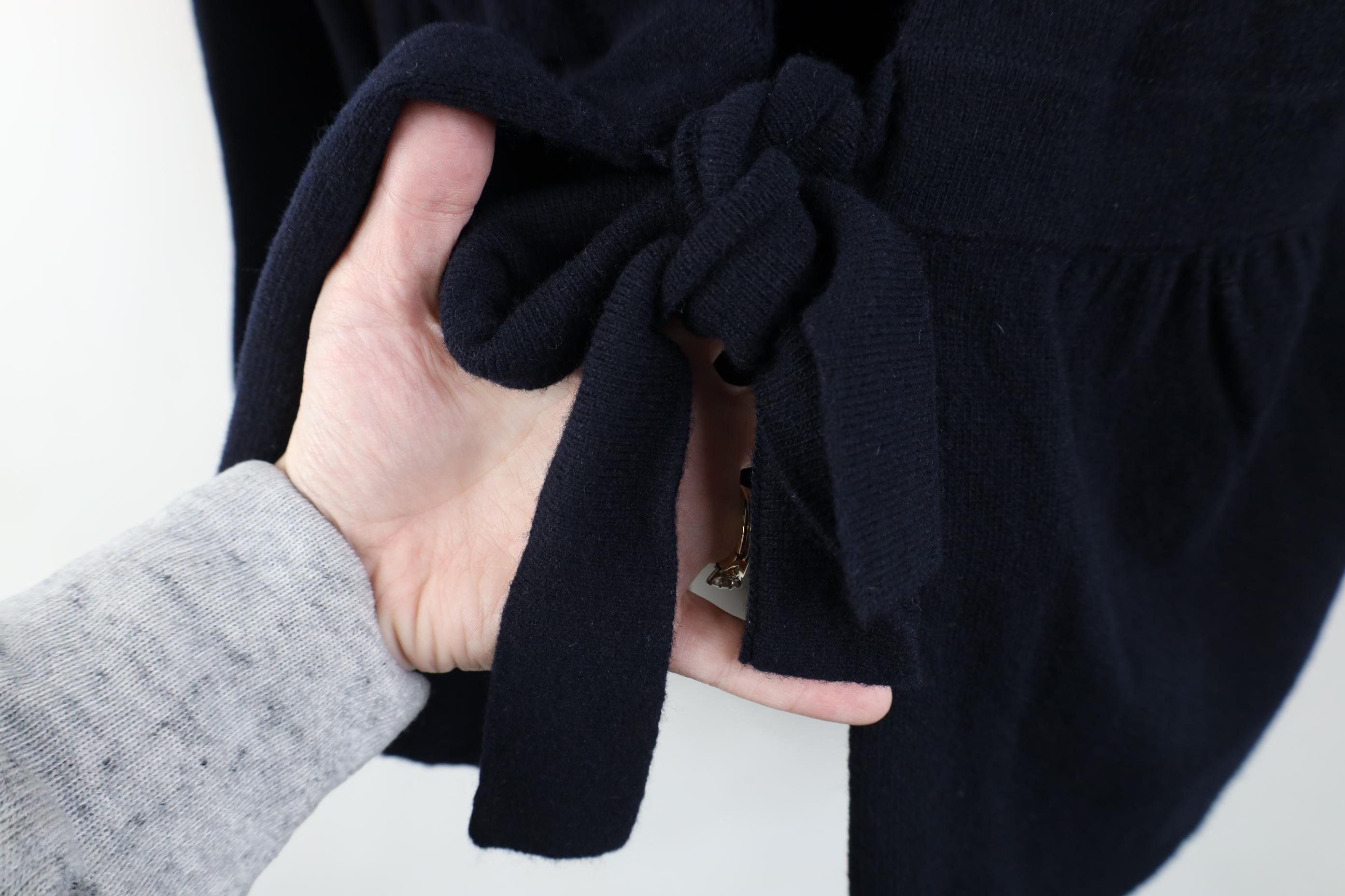J.Crew Vintage Y2K J Crew Wool Cashmere Tie Front Knit Sweater Size L / US 10 / IT 46 - 7 Thumbnail