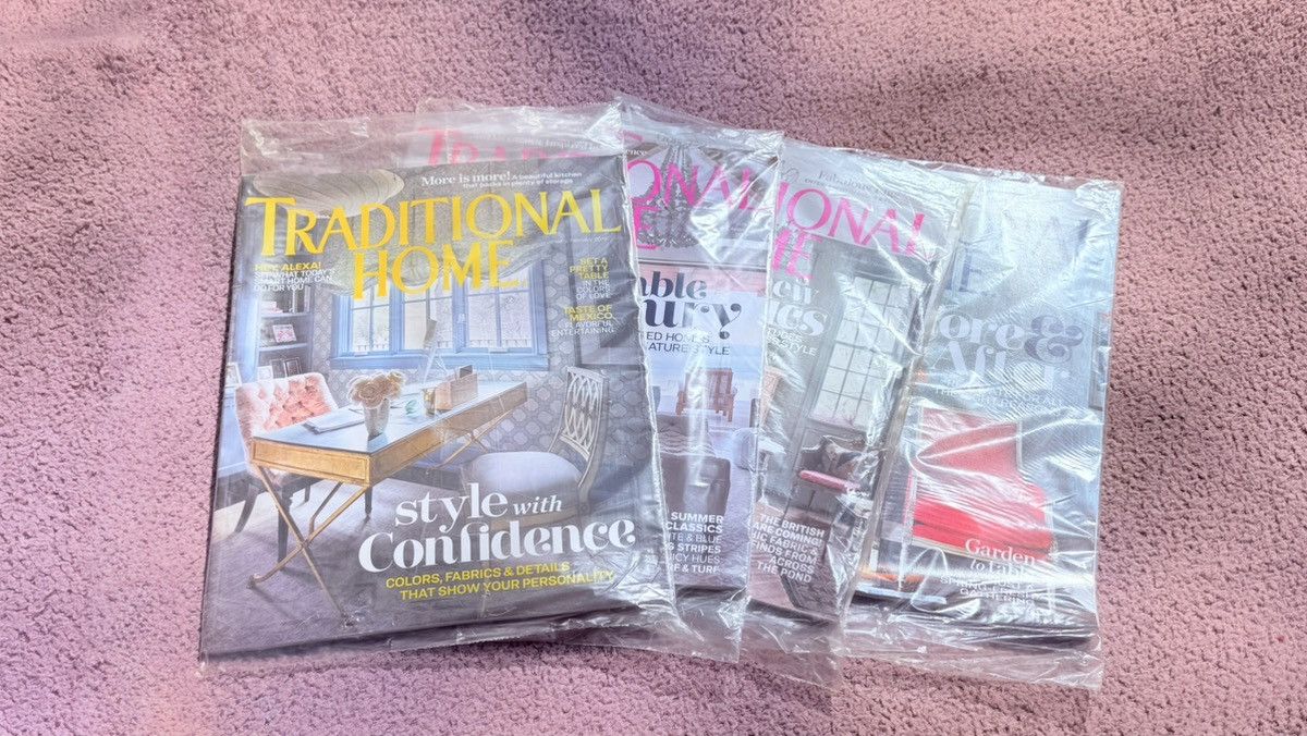 Other Traditional Home Magazine Archival Lot of 4 Sealed 2018-2019 Size ONE SIZE - 1 Thumbnail