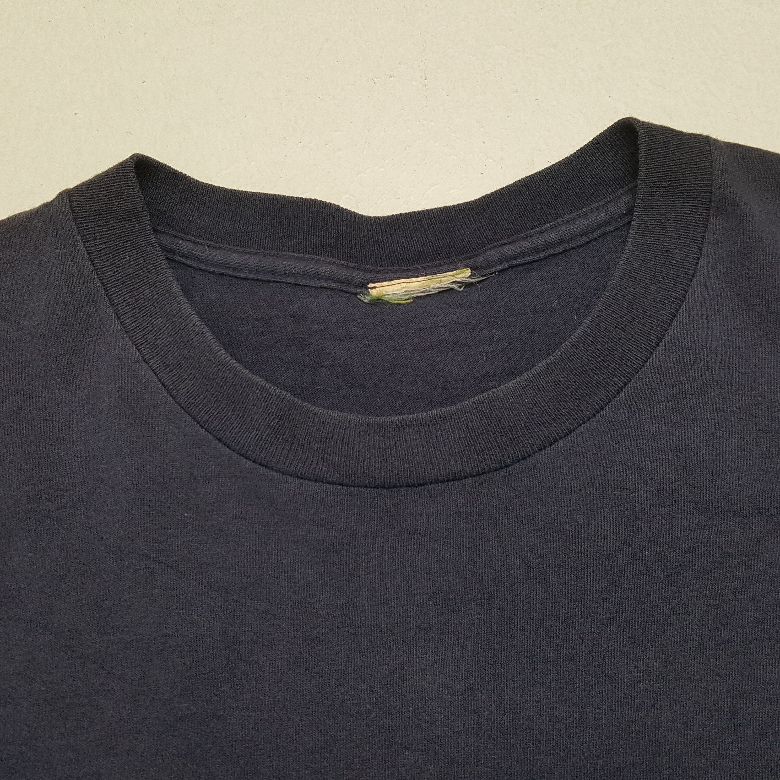Vintage BRONZE AGE Surfing Style Streetwear Tshirt Size US L / EU 52-54 / 3 - 7 Thumbnail