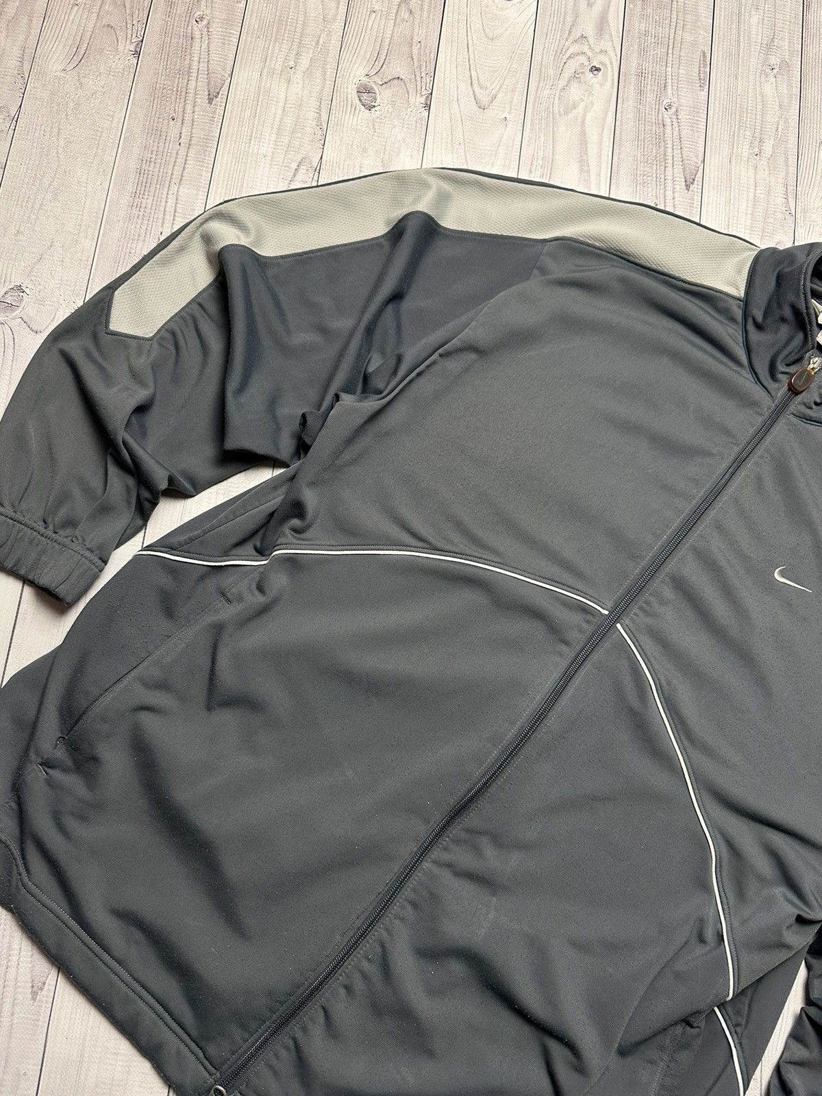 Nike × Vintage Vintage Nike Track jacket size XXL logo grey Size US XXL / EU 58 / 5 - 5 Thumbnail