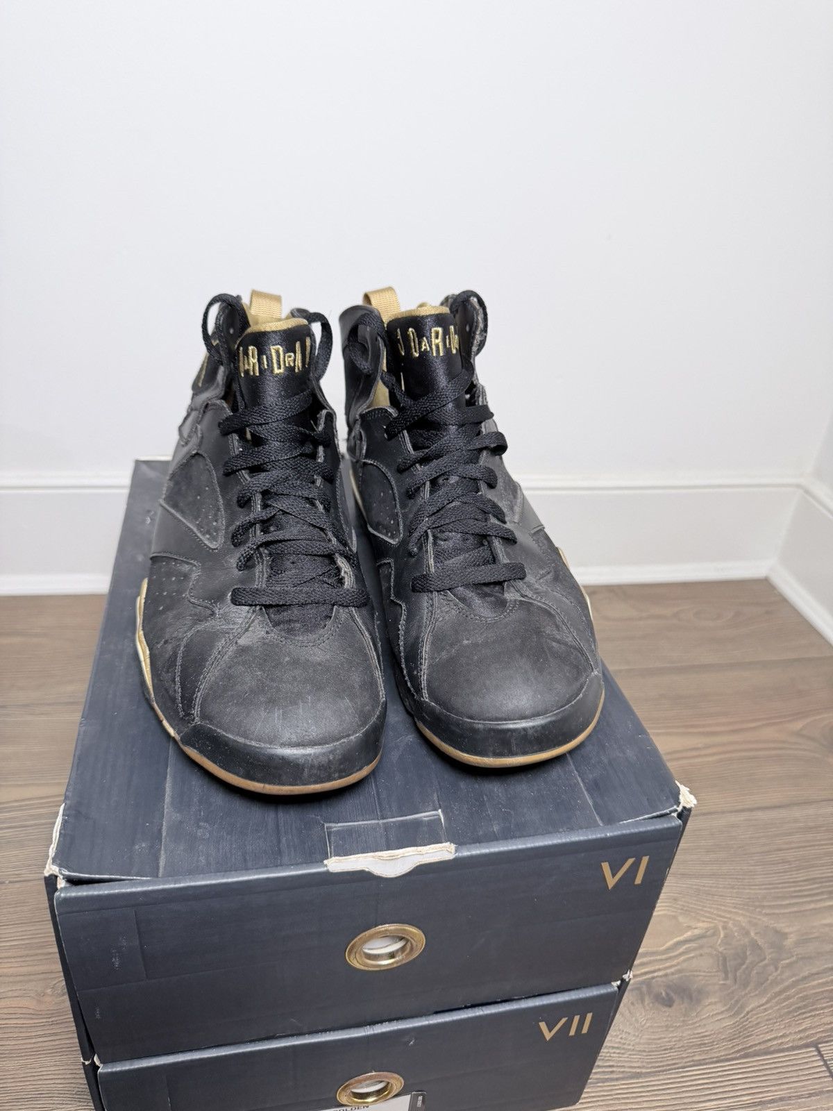 Jordan Brand Air Jordan 6 & 7 “Golden Moments Pack” GMP – Size 10.5 Size US 10.5 / EU 43-44 - 10 Thumbnail
