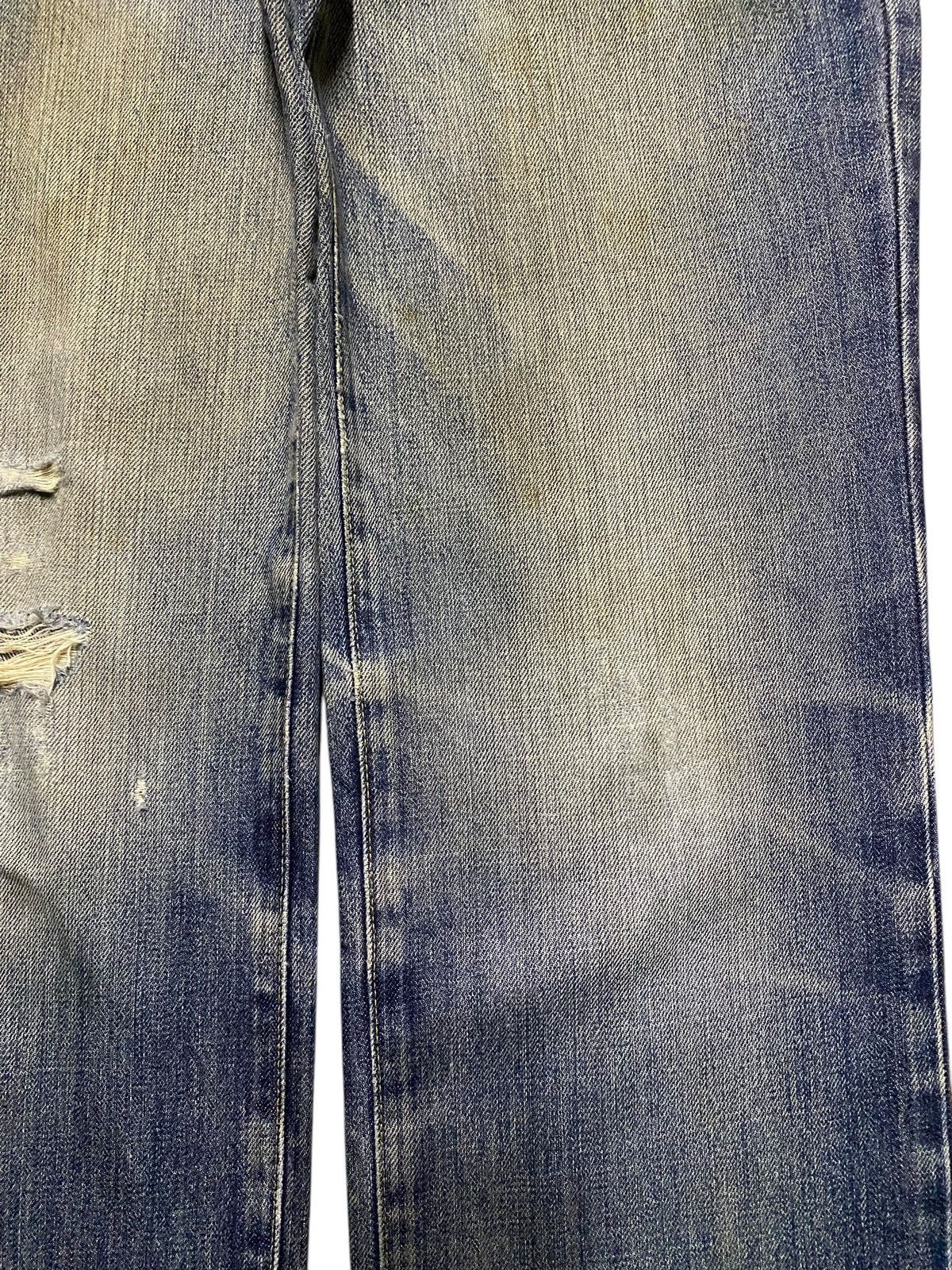 Japanese Brand Vintage Uniqlo S002 Mud Wash Distressed Loose Jean Size US 31 - 8 Thumbnail