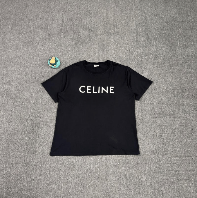 Celine Celine crew neck short-sleeve T-shirt Size US L / EU 52-54 / 3 - 1 Thumbnail