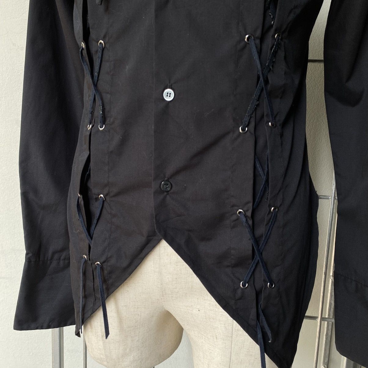 Designer × Japanese Brand Devil'n Bass Y2K Punk Black Lace-Up Symmetrical Shirt Size US L / EU 52-54 / 3 - 15 Thumbnail