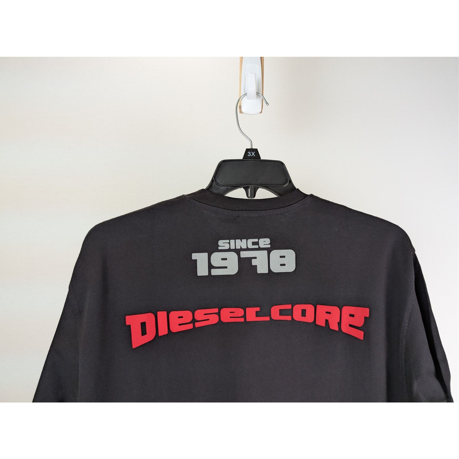 Diesel o1rshd1 T-Boxty T-shirt in black cotton jersey Size US L / EU 52-54 / 3 - 11 Thumbnail