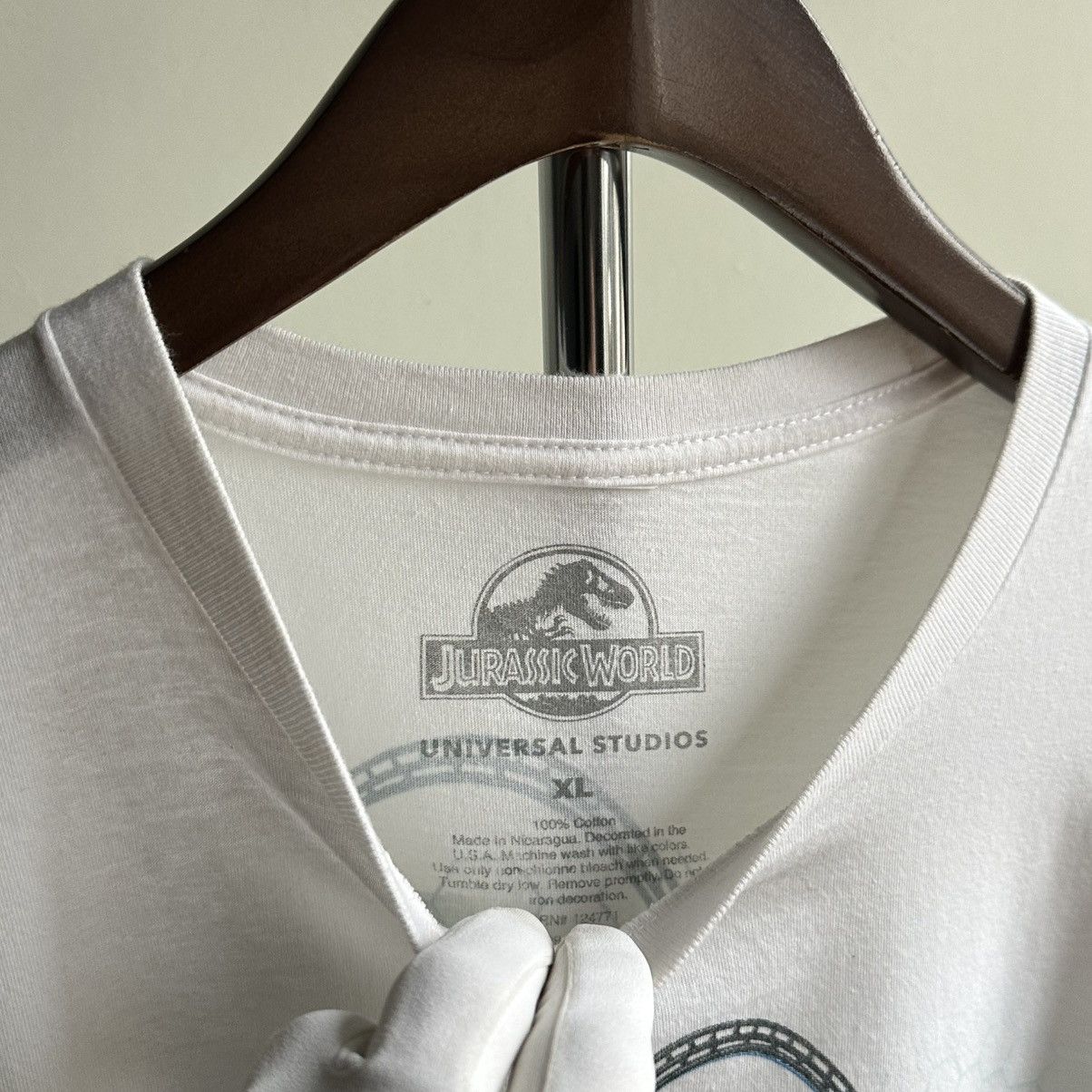Universal Studios × Vintage Jurassic World Universal Studios VelociCoaster Raptors Tee Size US XL / EU 56 / 4 - 8 Thumbnail