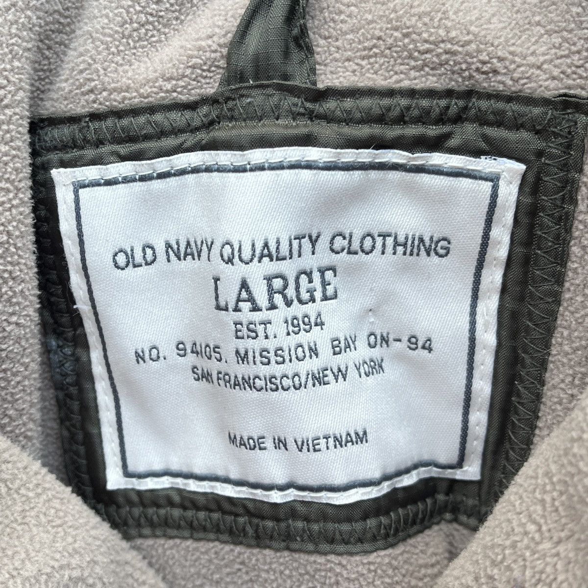 Old Navy Vintage Y2K Old Navy Olive Puffer Jacket Size US L / EU 52-54 / 3 - 4 Thumbnail